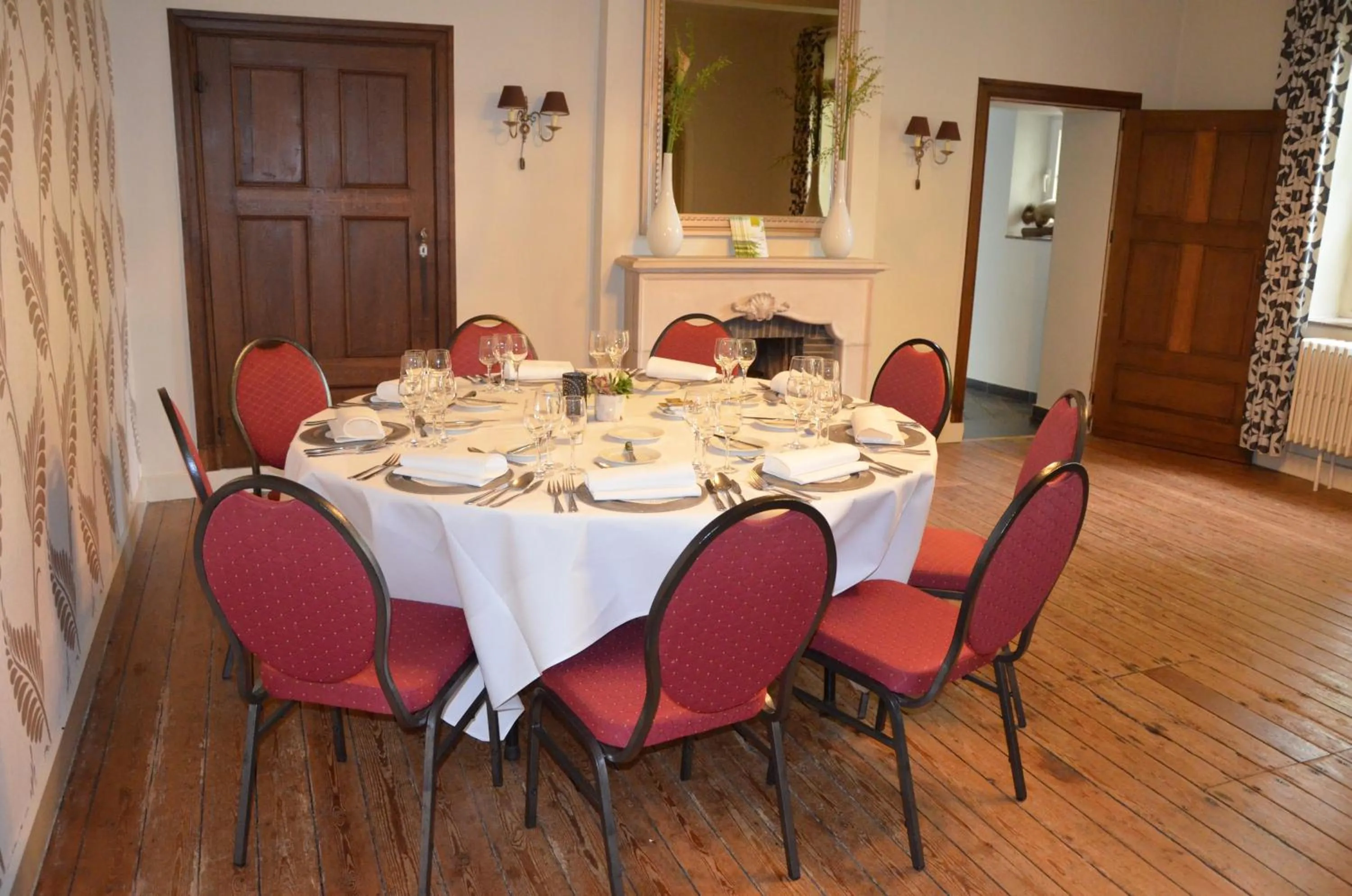 Restaurant/places to eat in Hotel Aulnenhof