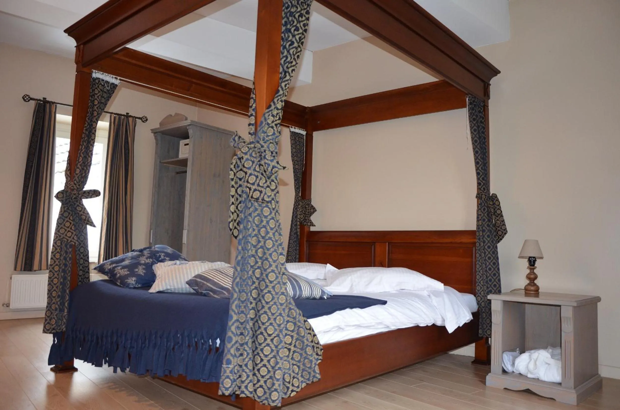 Photo of the whole room, Bed in Hotel Aulnenhof