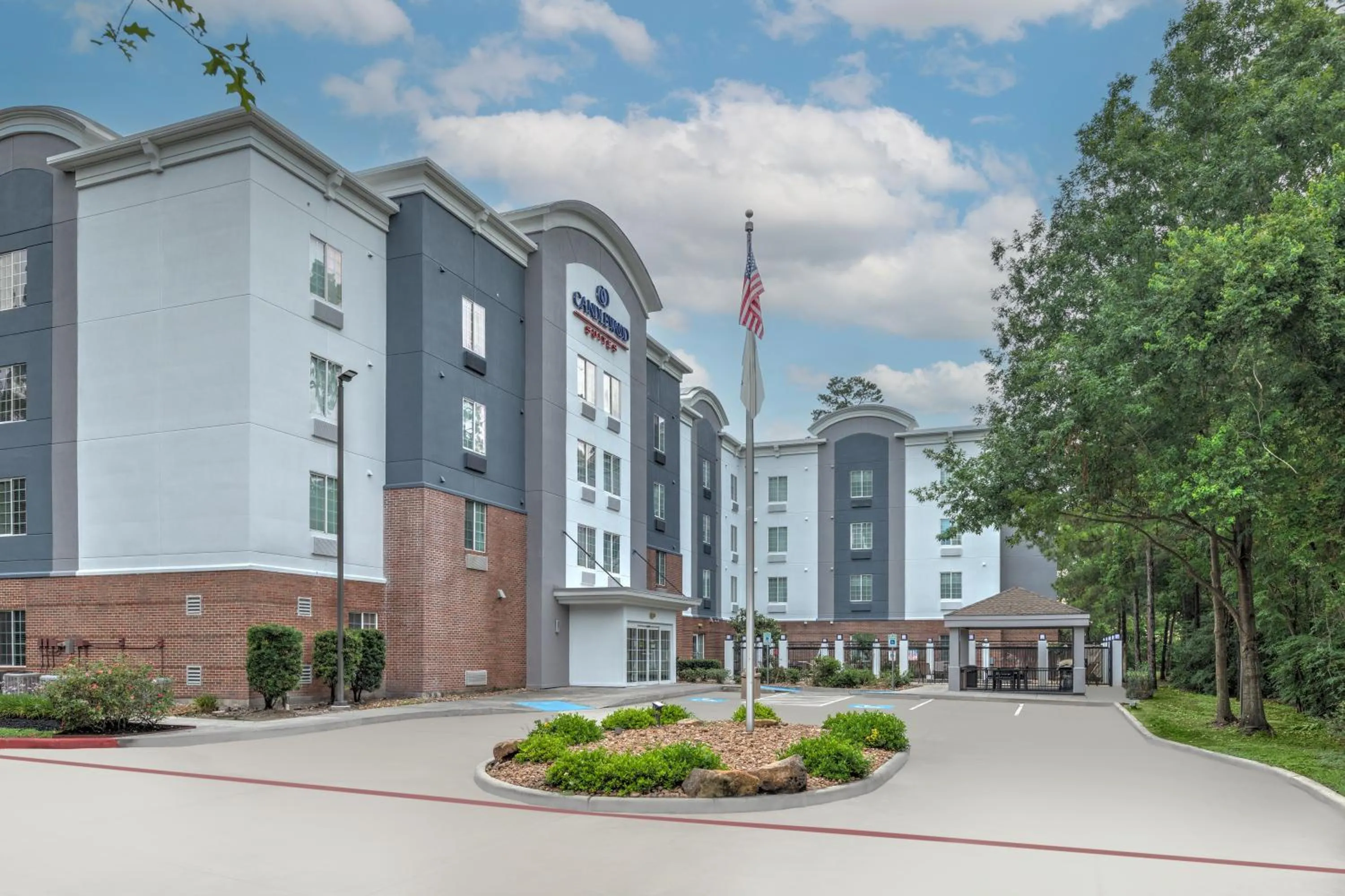 Property building in Candlewood Suites Houston The Woodlands by IHG