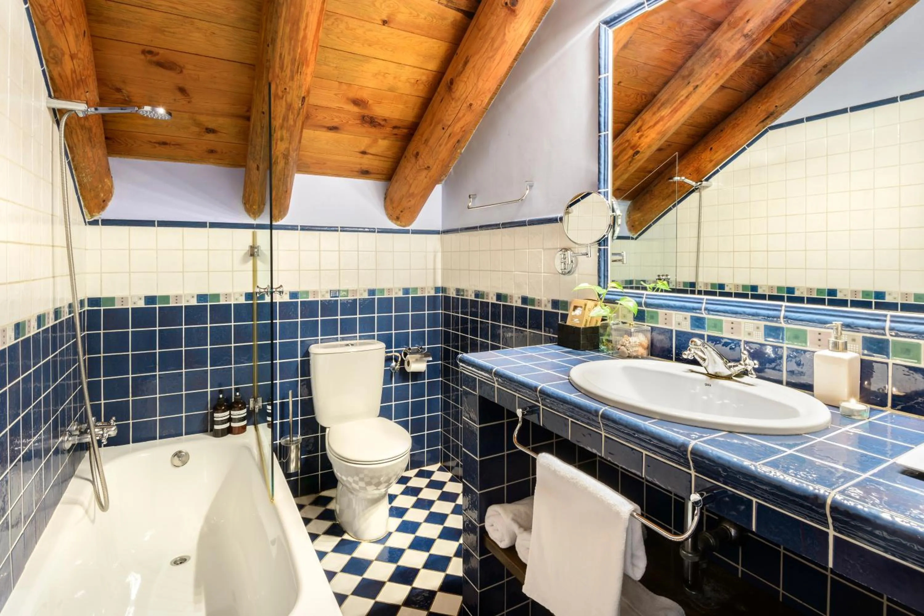 Bathroom in Hotel Rural El Mirador de los Pirineos