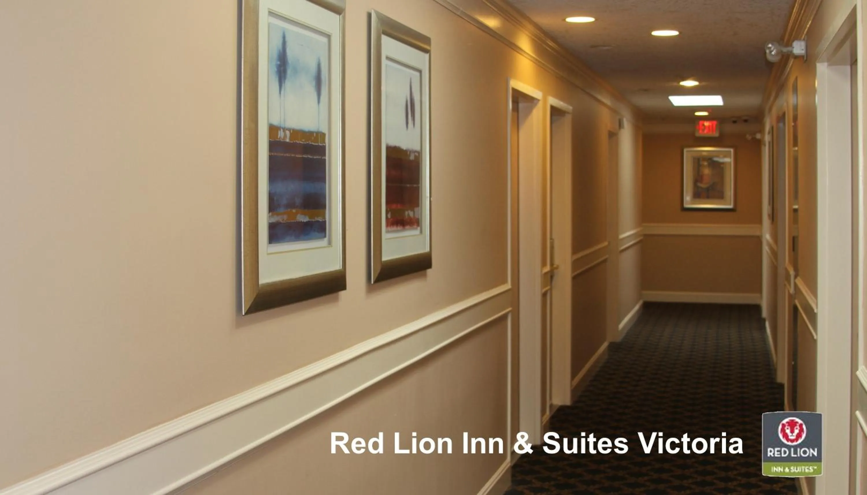 Decorative detail in Red Lion Inn and Suites Victoria