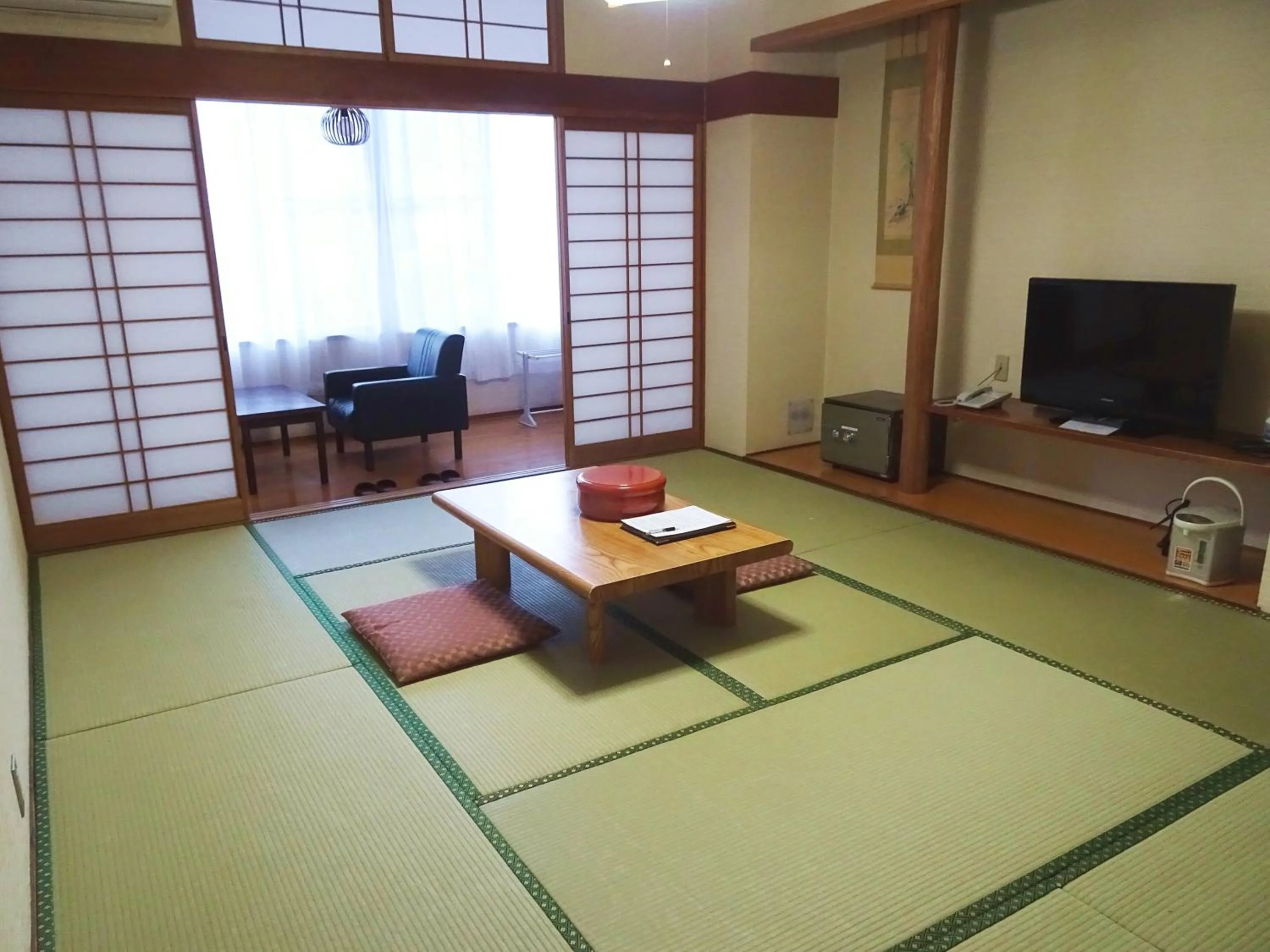 Photo of the whole room in 阿寺温泉 フォレスパ木曽あてら荘
