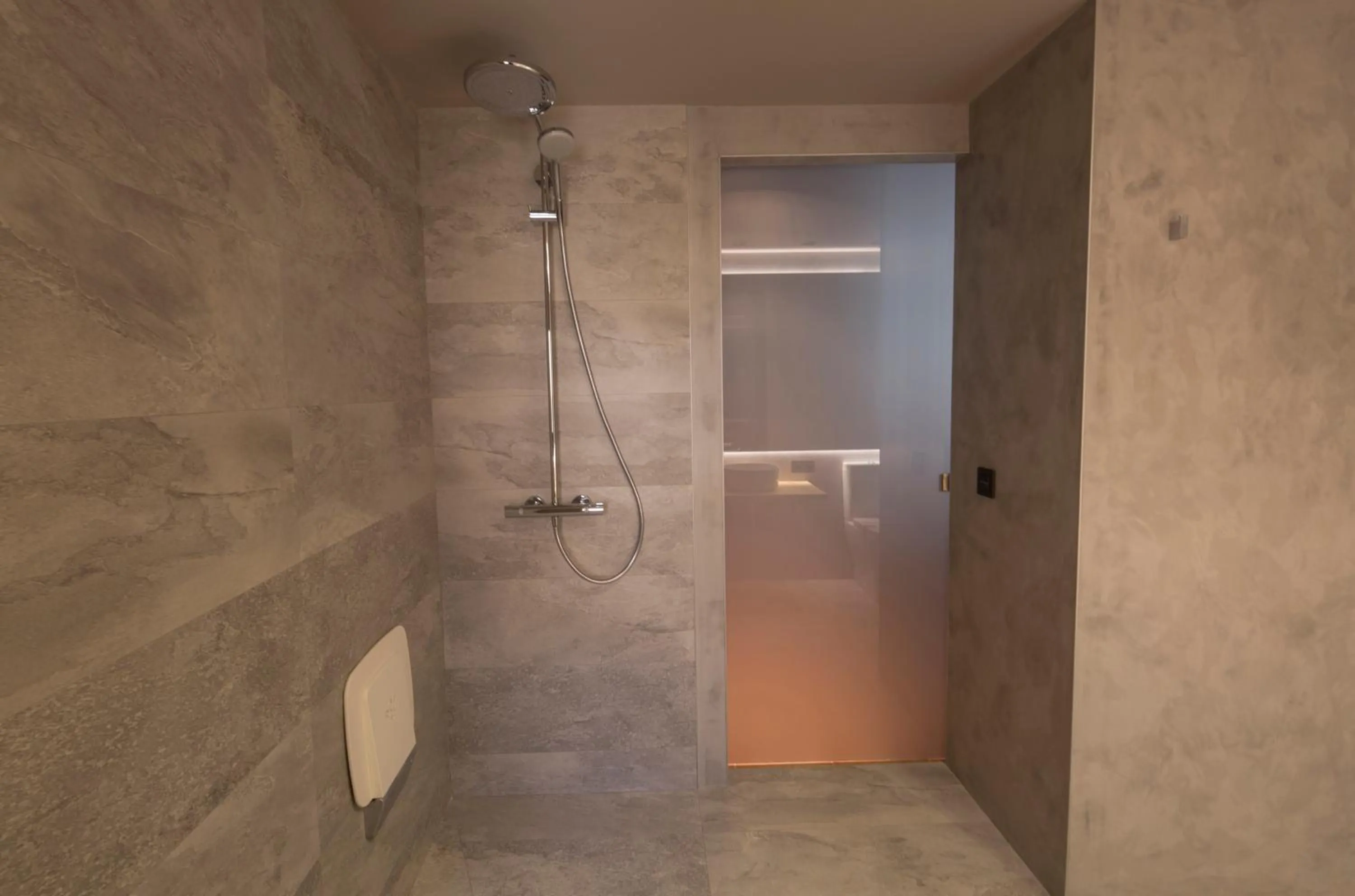 Bathroom in Hotel Xalet Montana