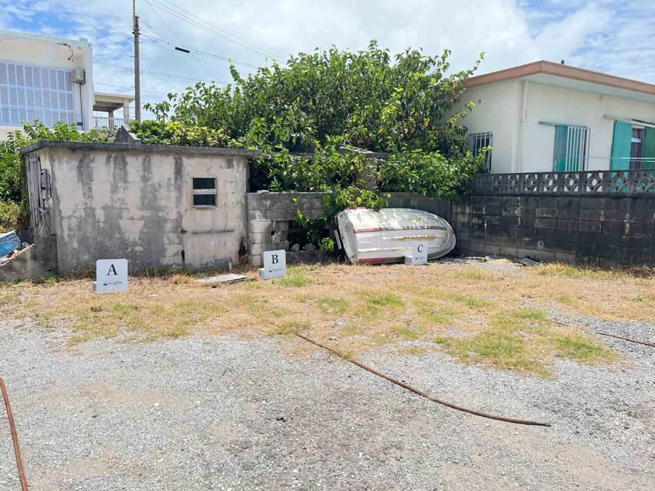 Parking in Crystal Villa ikema