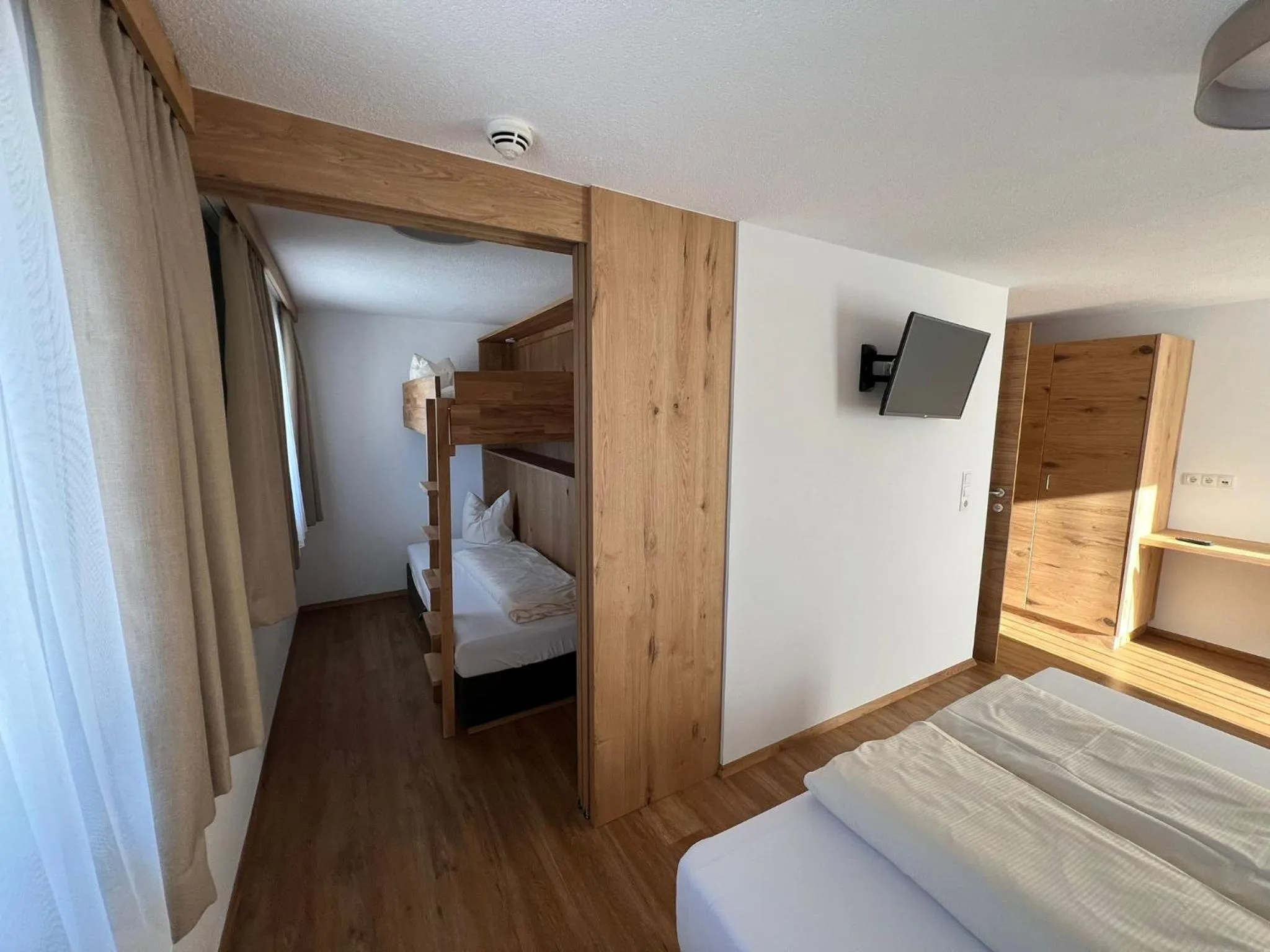 Bedroom, Bed in Berggasthof Hochzeigerhaus