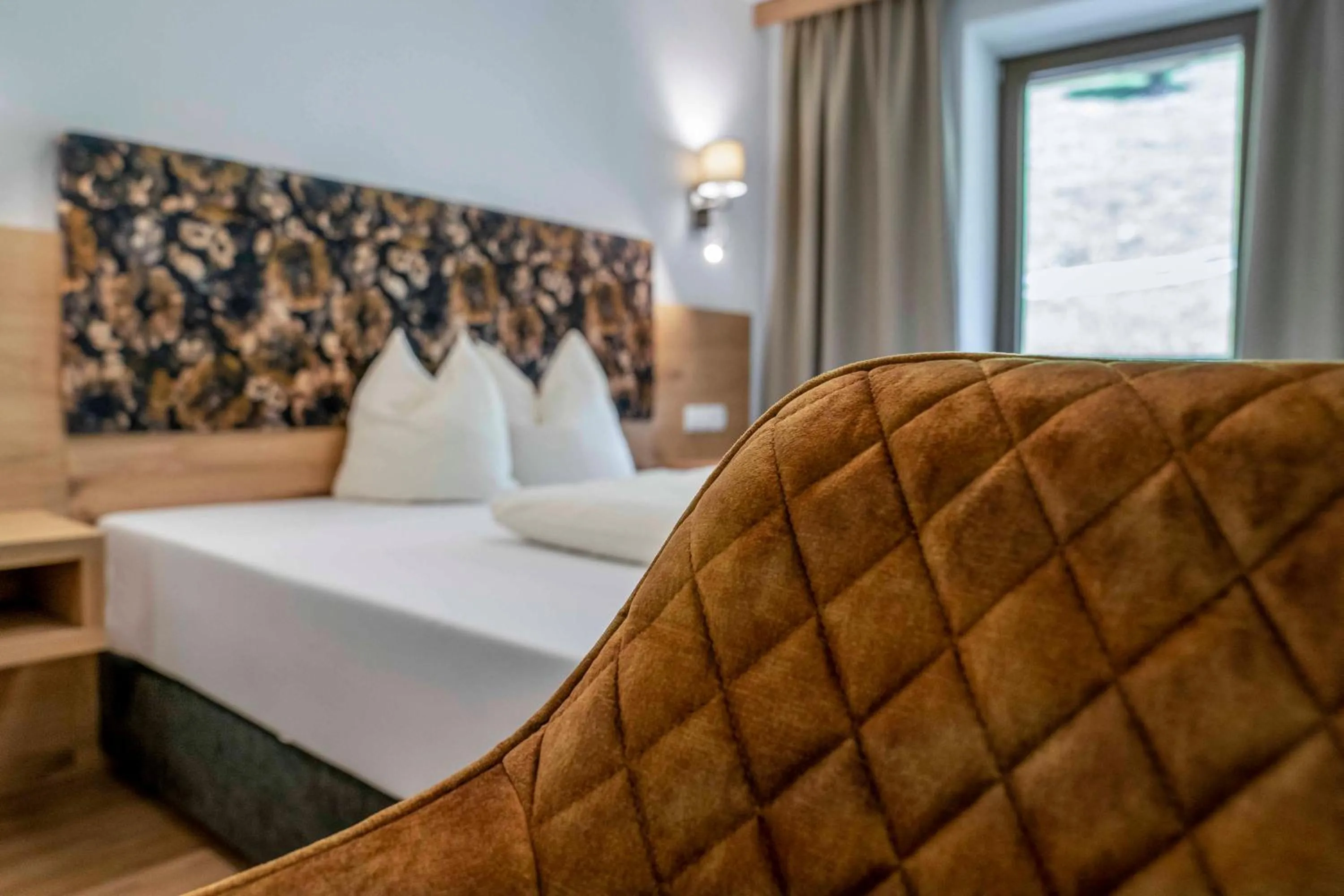 Bedroom, Bed in Berggasthof Hochzeigerhaus