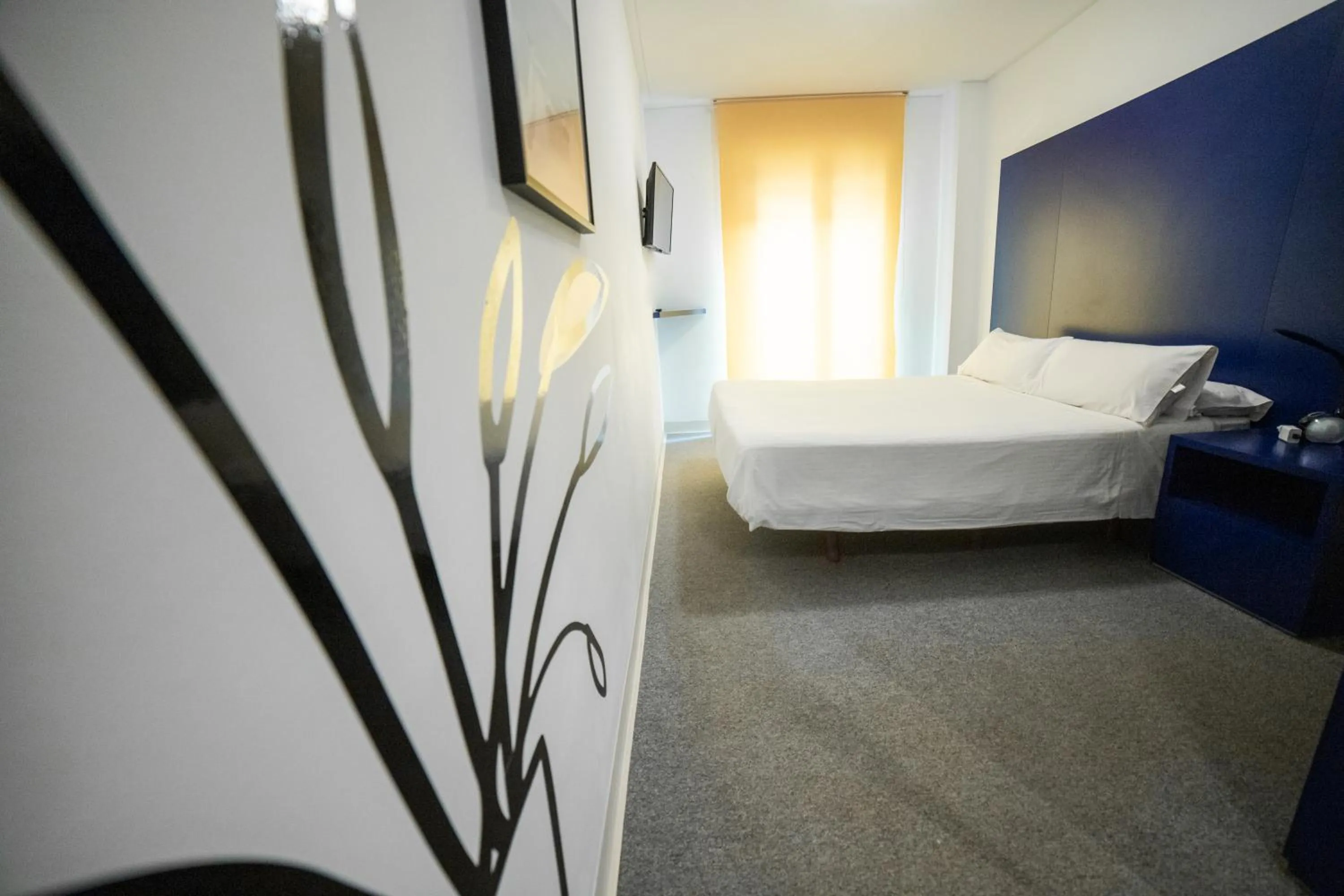 Bed in Hostal Albany