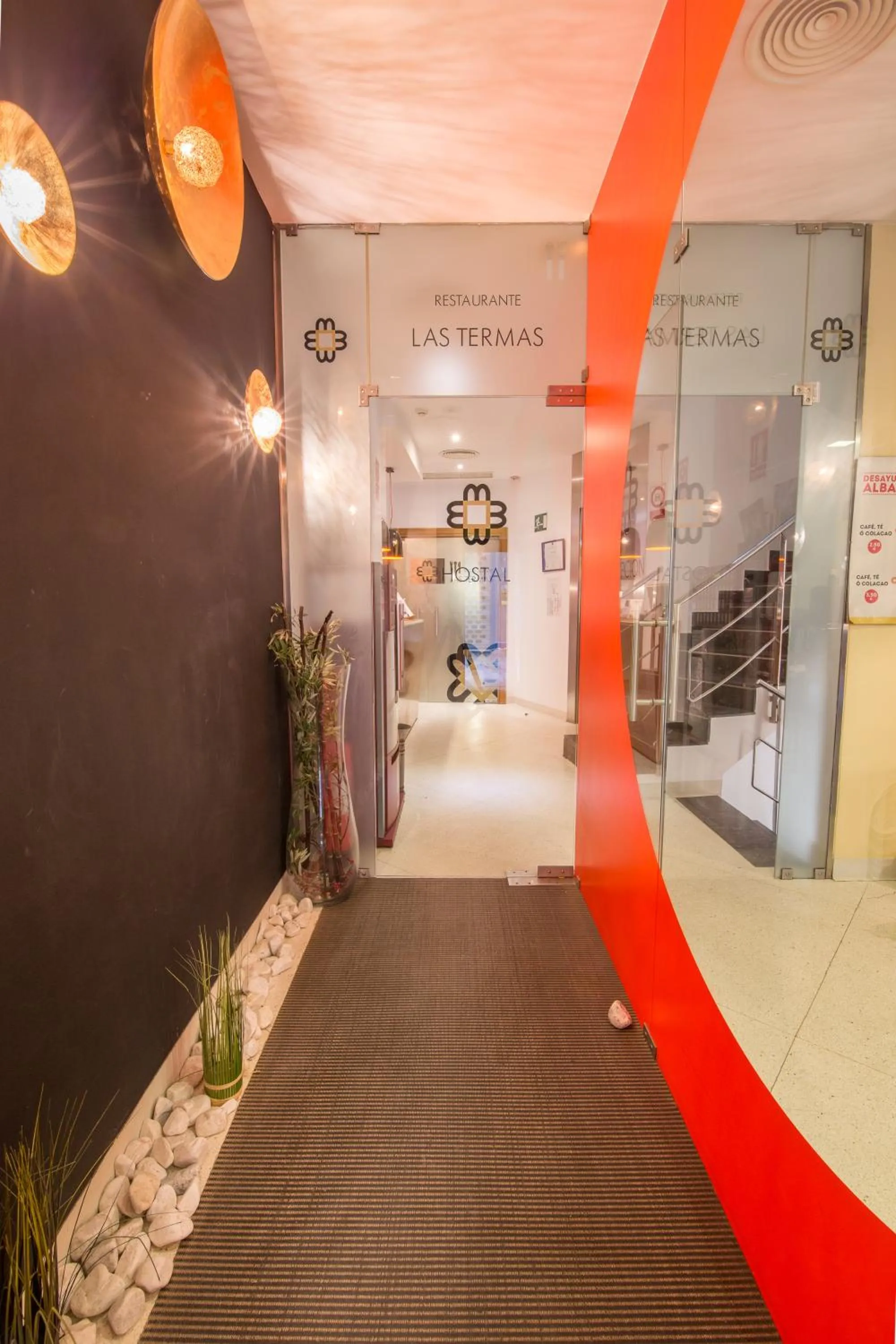 Lobby or reception in Hostal Albany