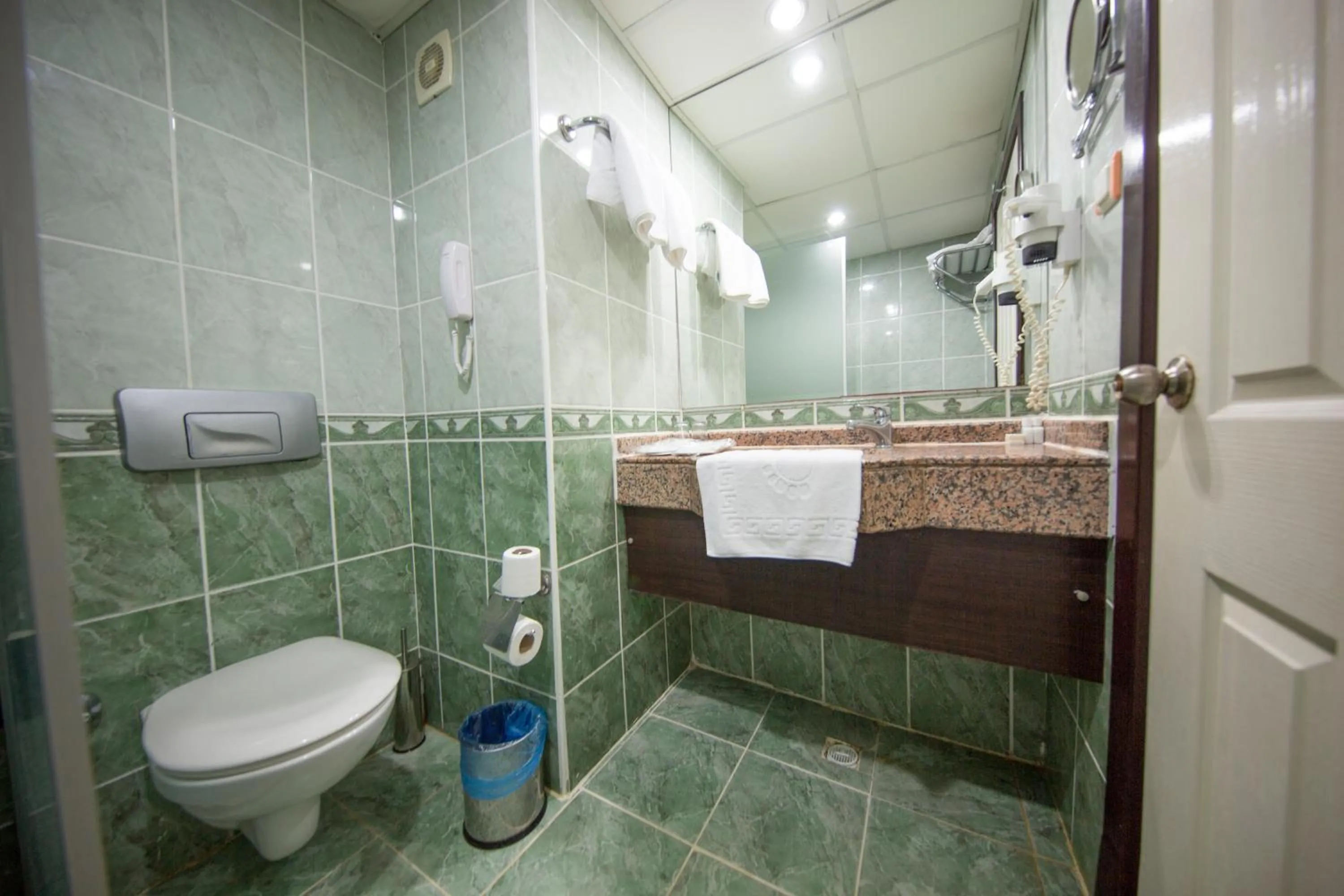 Bathroom in First Class Hotel - All Inclusive