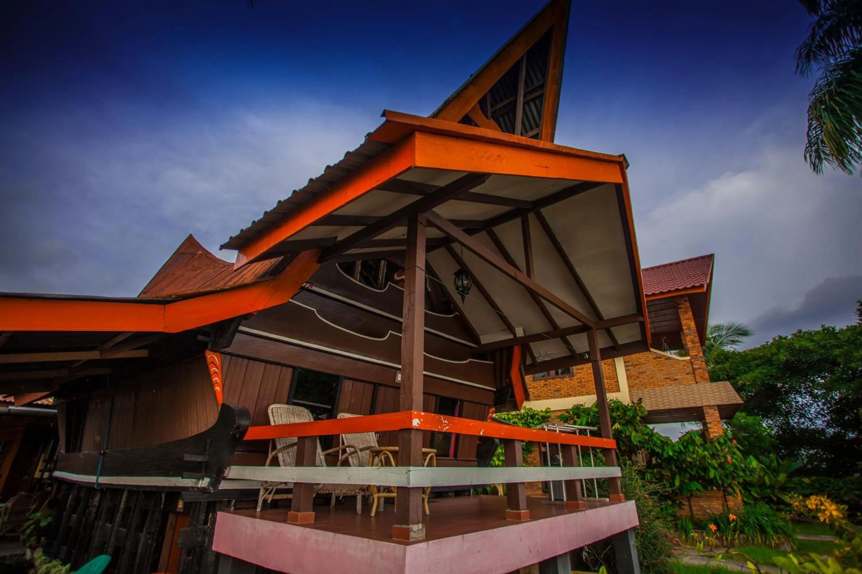 Property building in Romlan