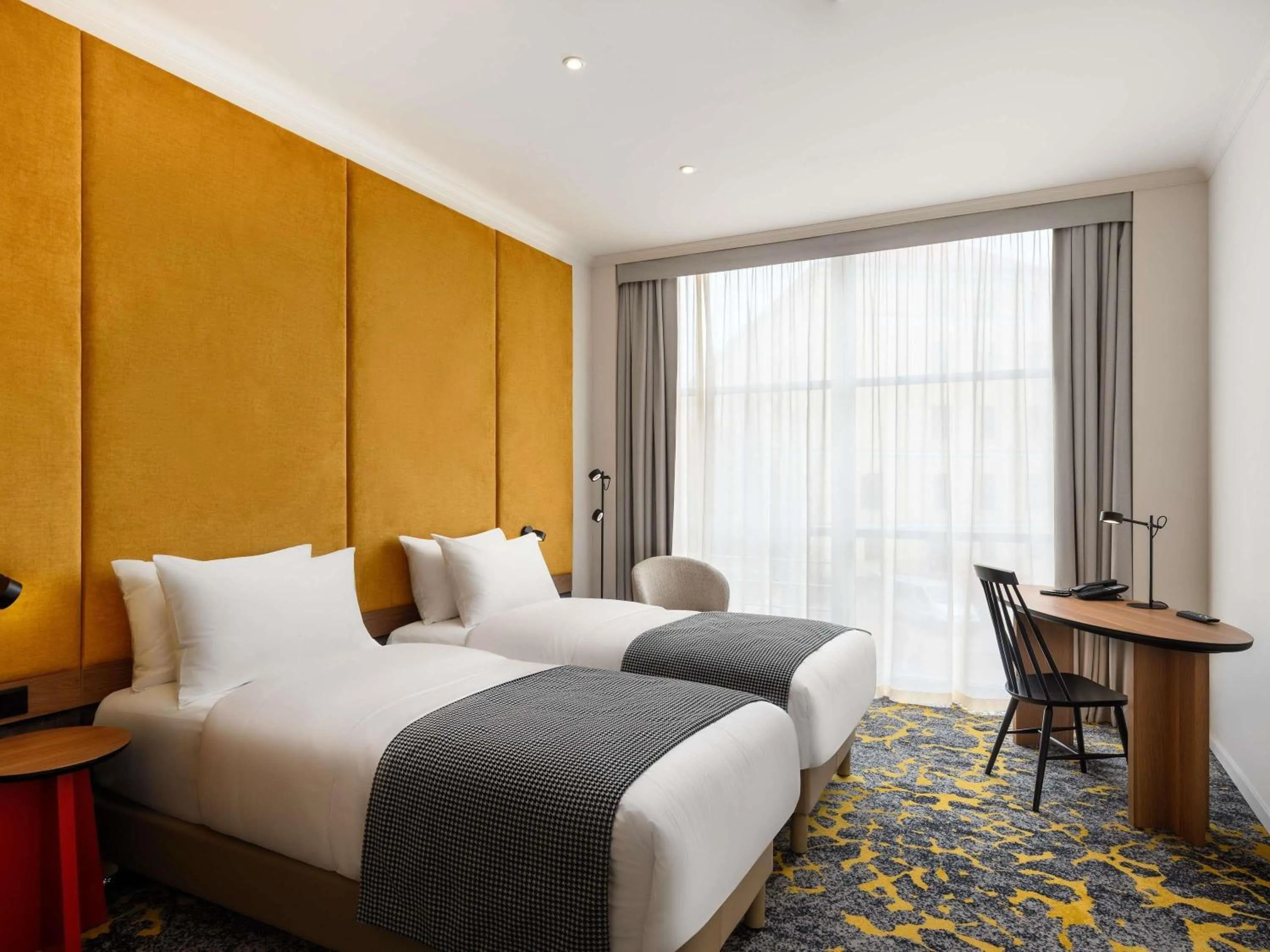 Bedroom, Bed in Hotel Lycium Debrecen - Handwritten Collection