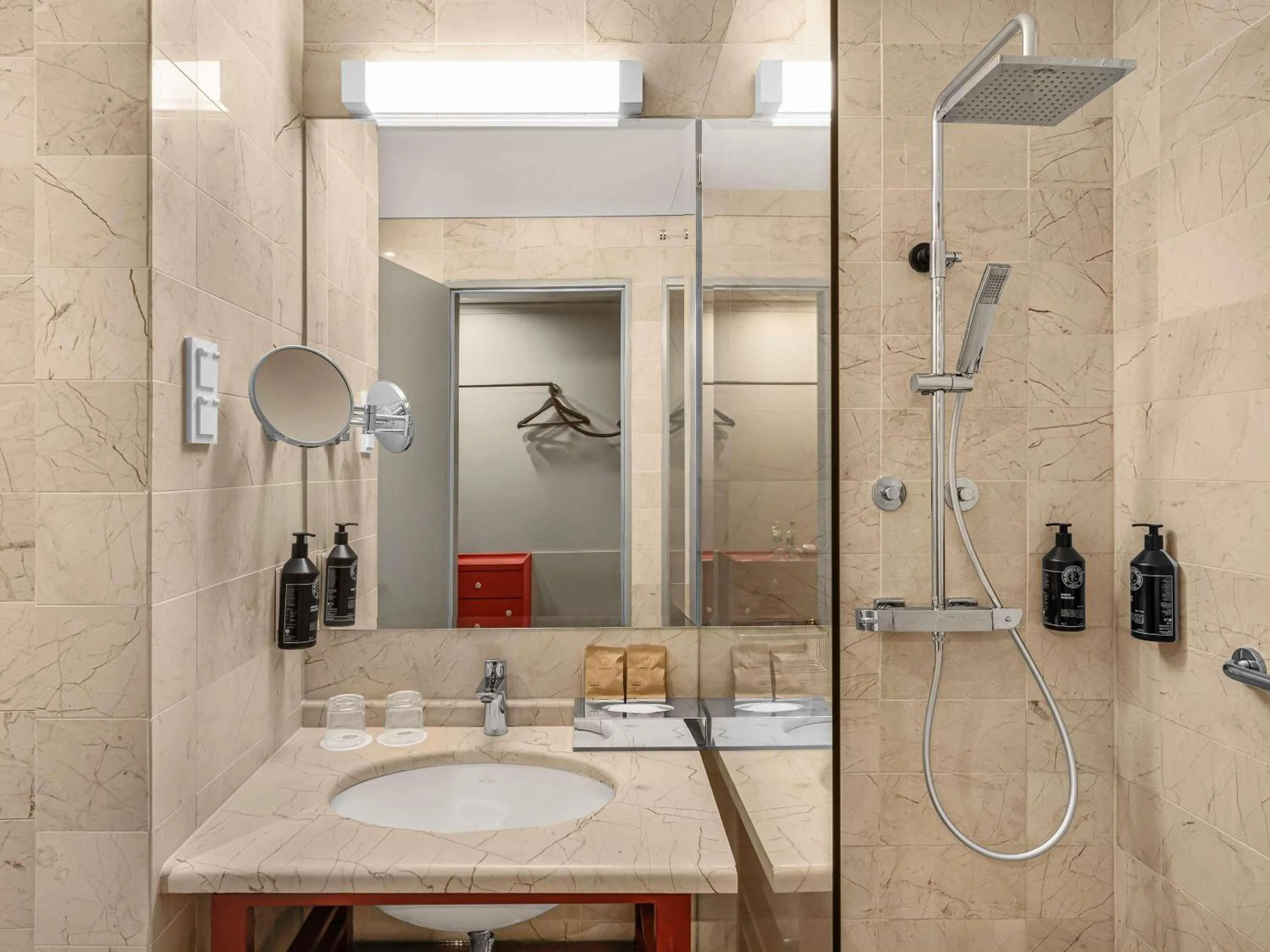 Bedroom in Hotel Lycium Debrecen - Handwritten Collection