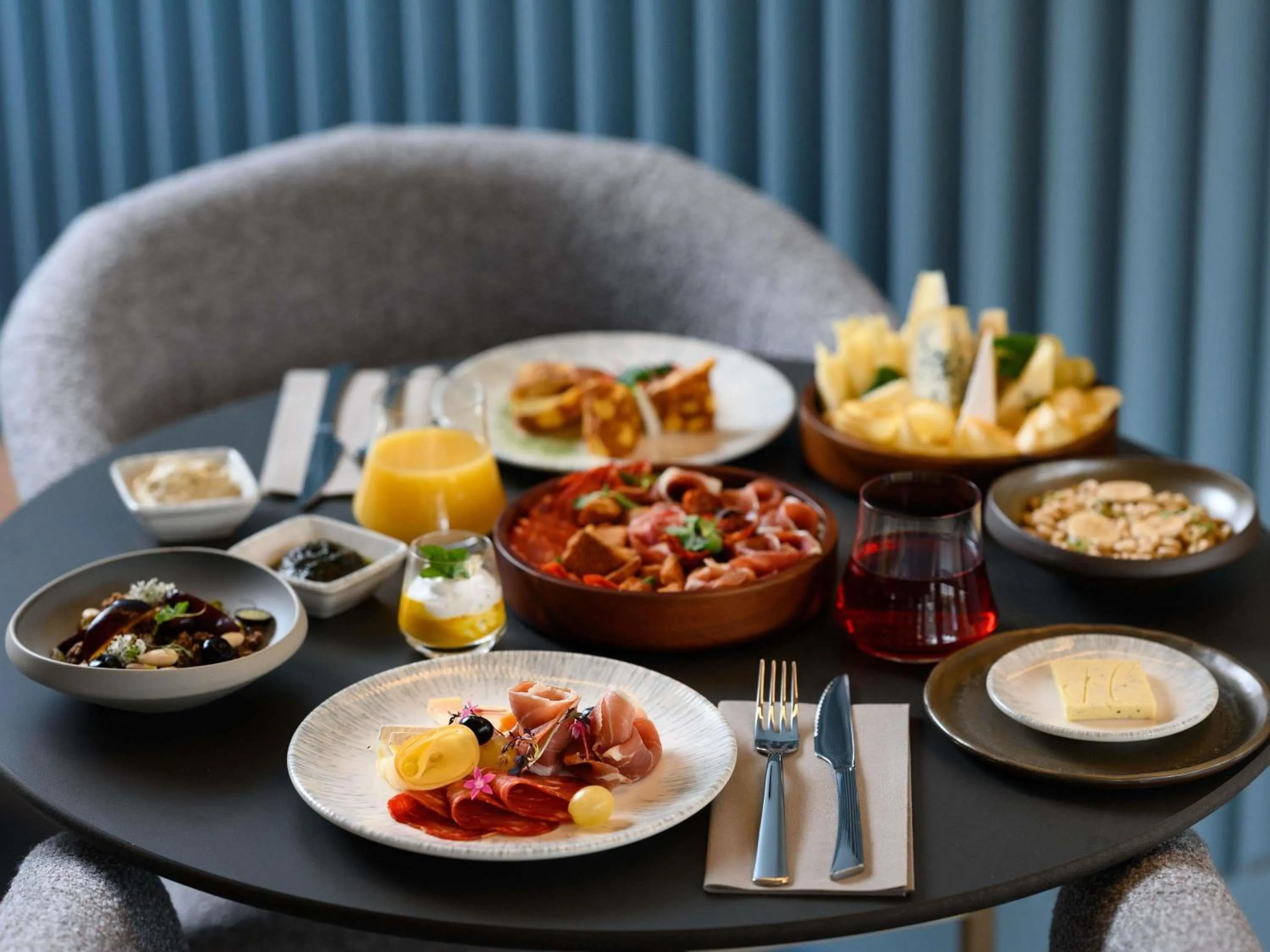 Breakfast in Hotel Lycium Debrecen - Handwritten Collection