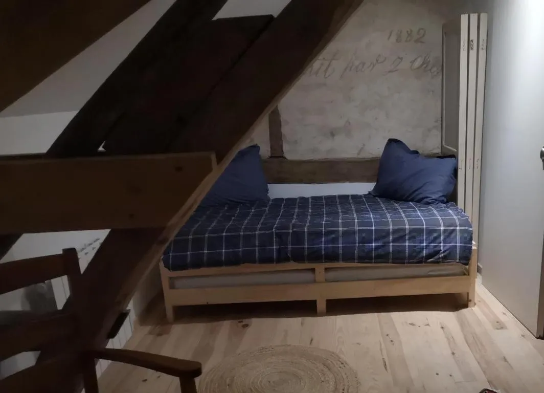 Bed in Le petit plessis
