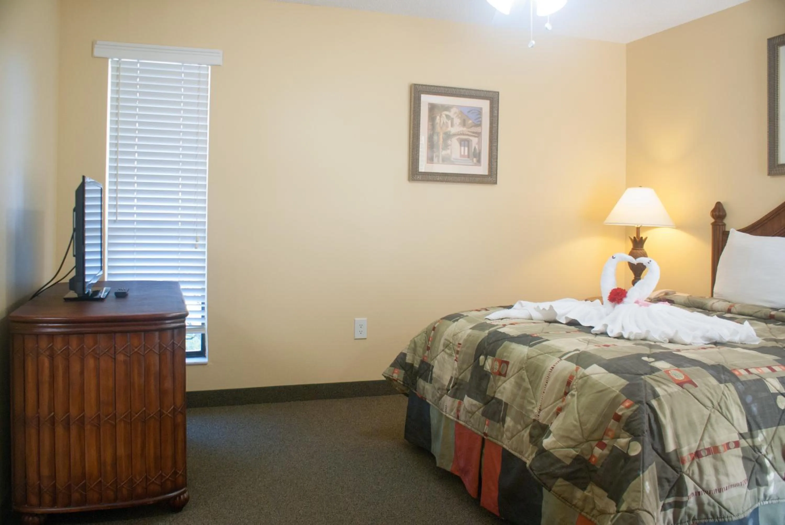 Bedroom, Bed in Villas at Fortune Place