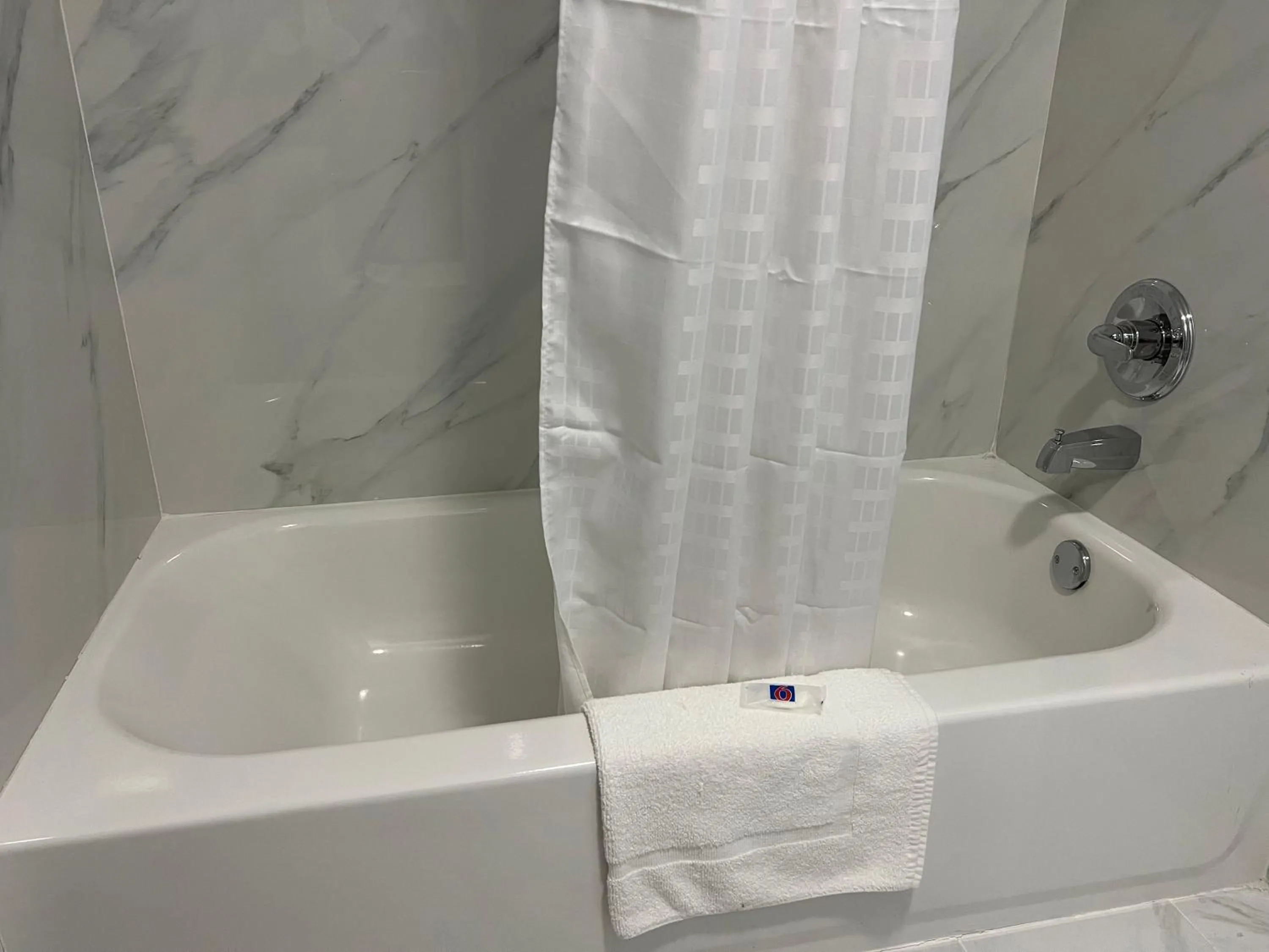 Bathroom in Studio 6 Tulsa OK Central