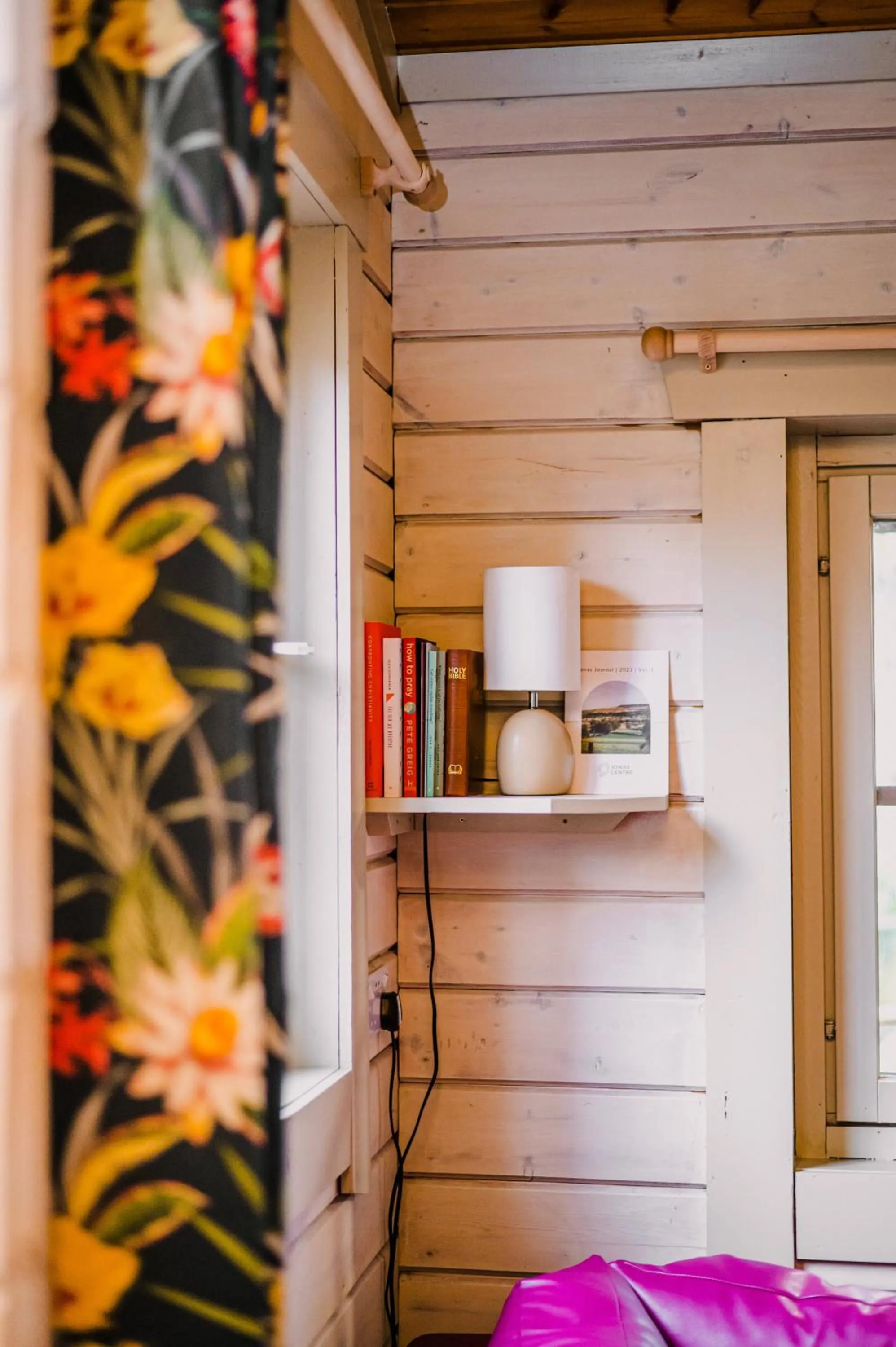 Living room, Bed in The Jonas Centre