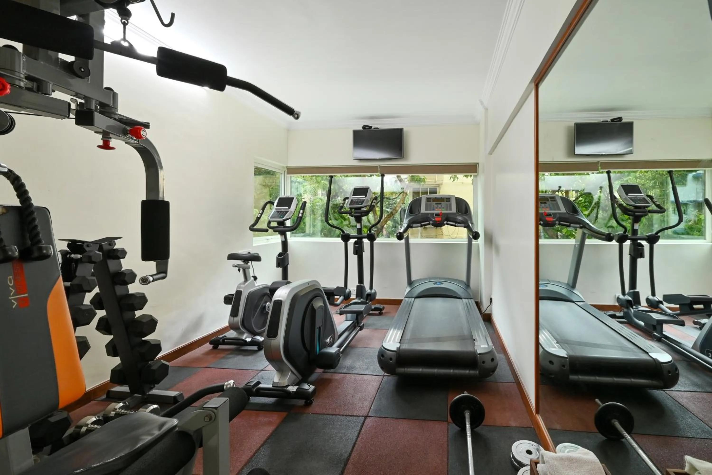 Fitness centre/facilities in Fariyas Hotel Mumbai , Colaba