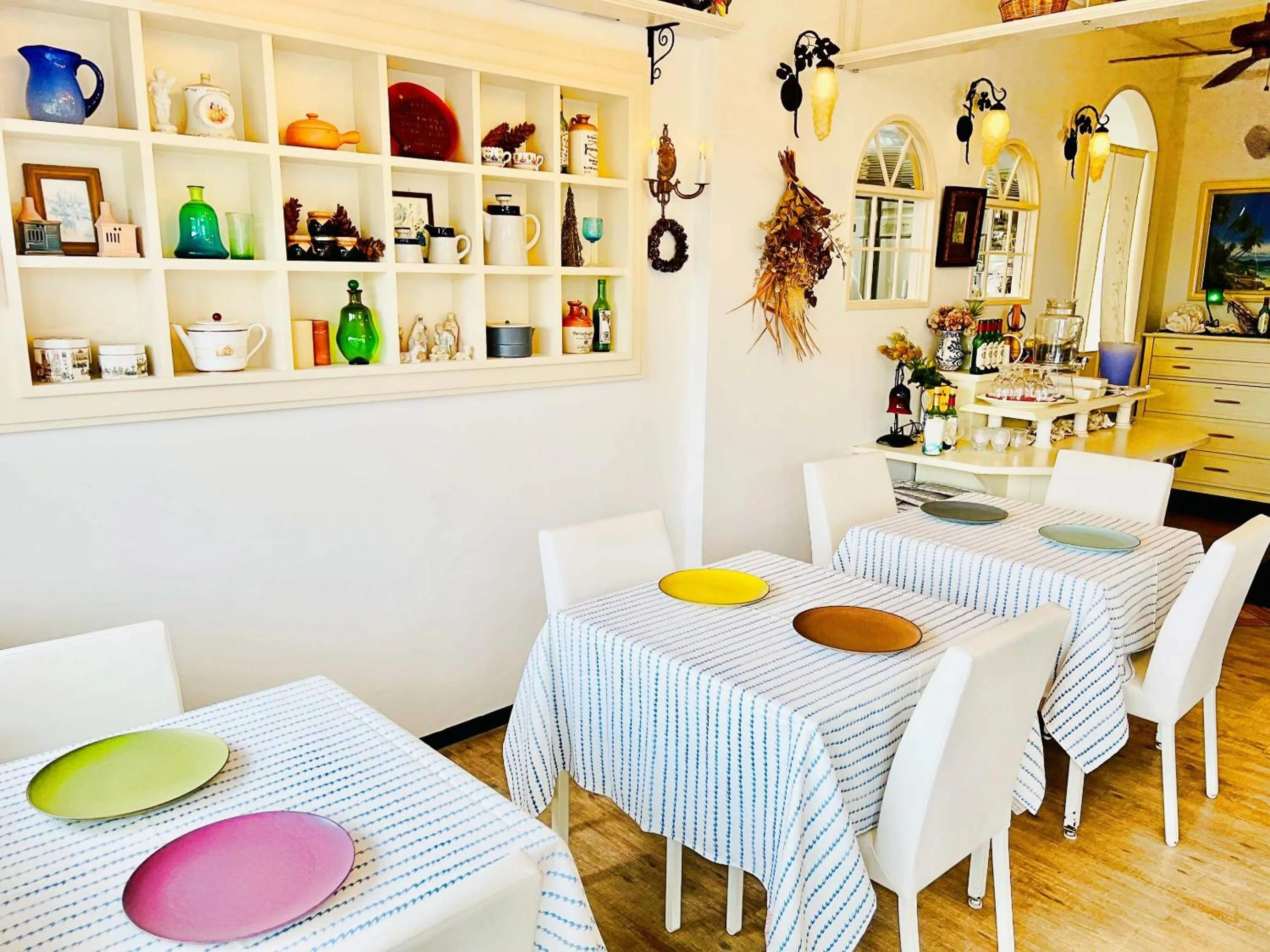 Restaurant/places to eat in Auberge Bonne Chere Raout