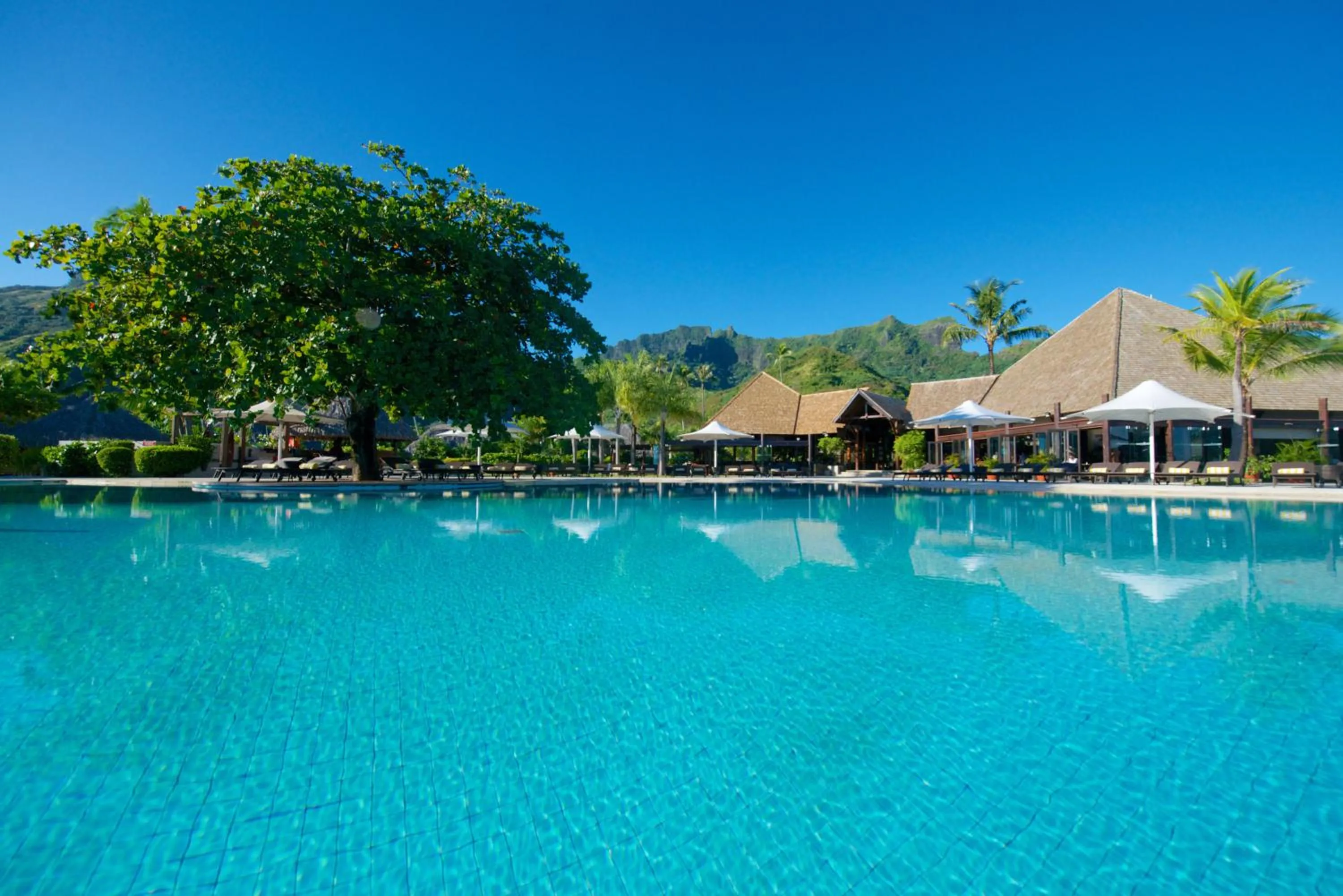 Swimming pool in Manava Beach Resort & Spa Moorea