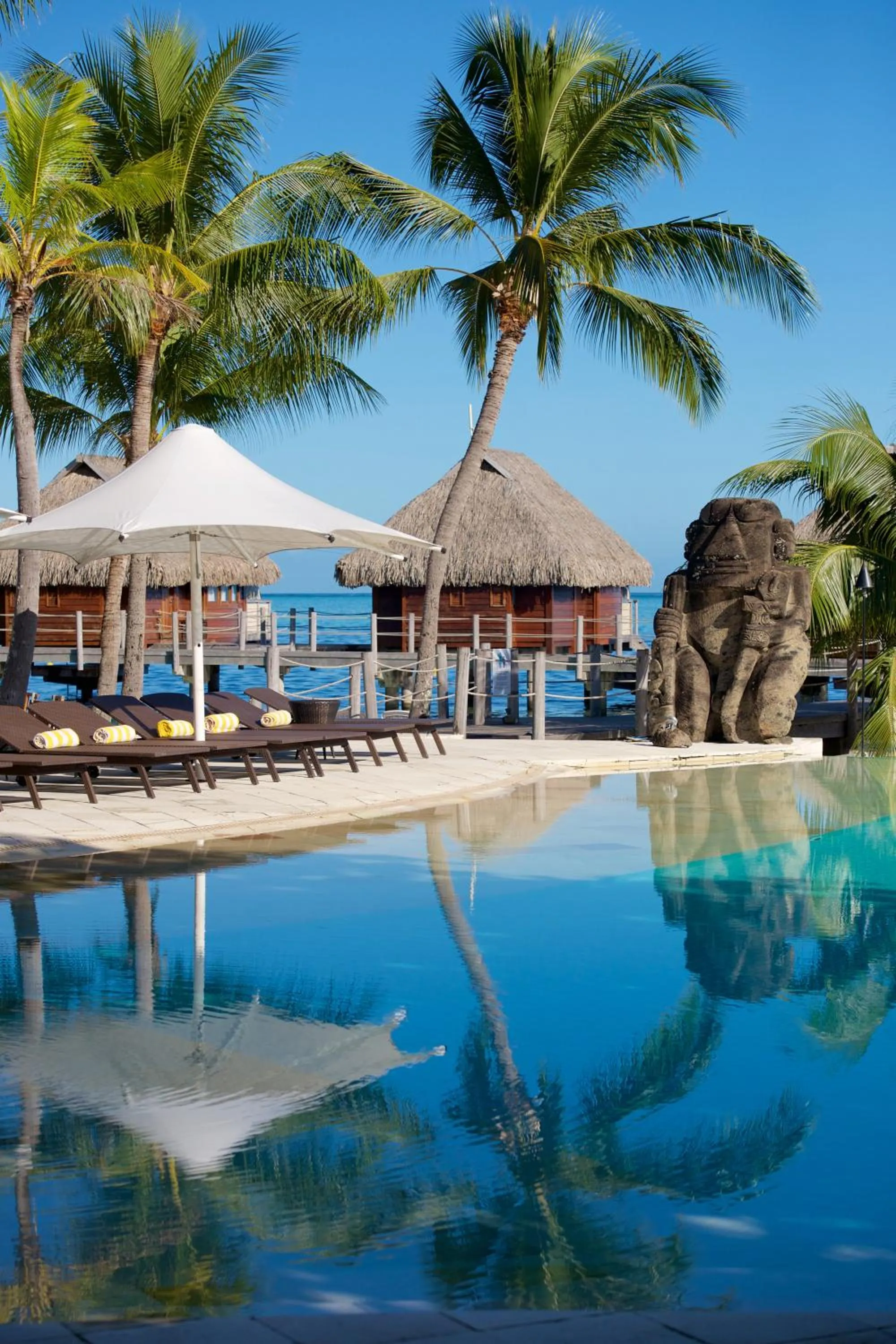 Decorative detail in Manava Beach Resort & Spa Moorea