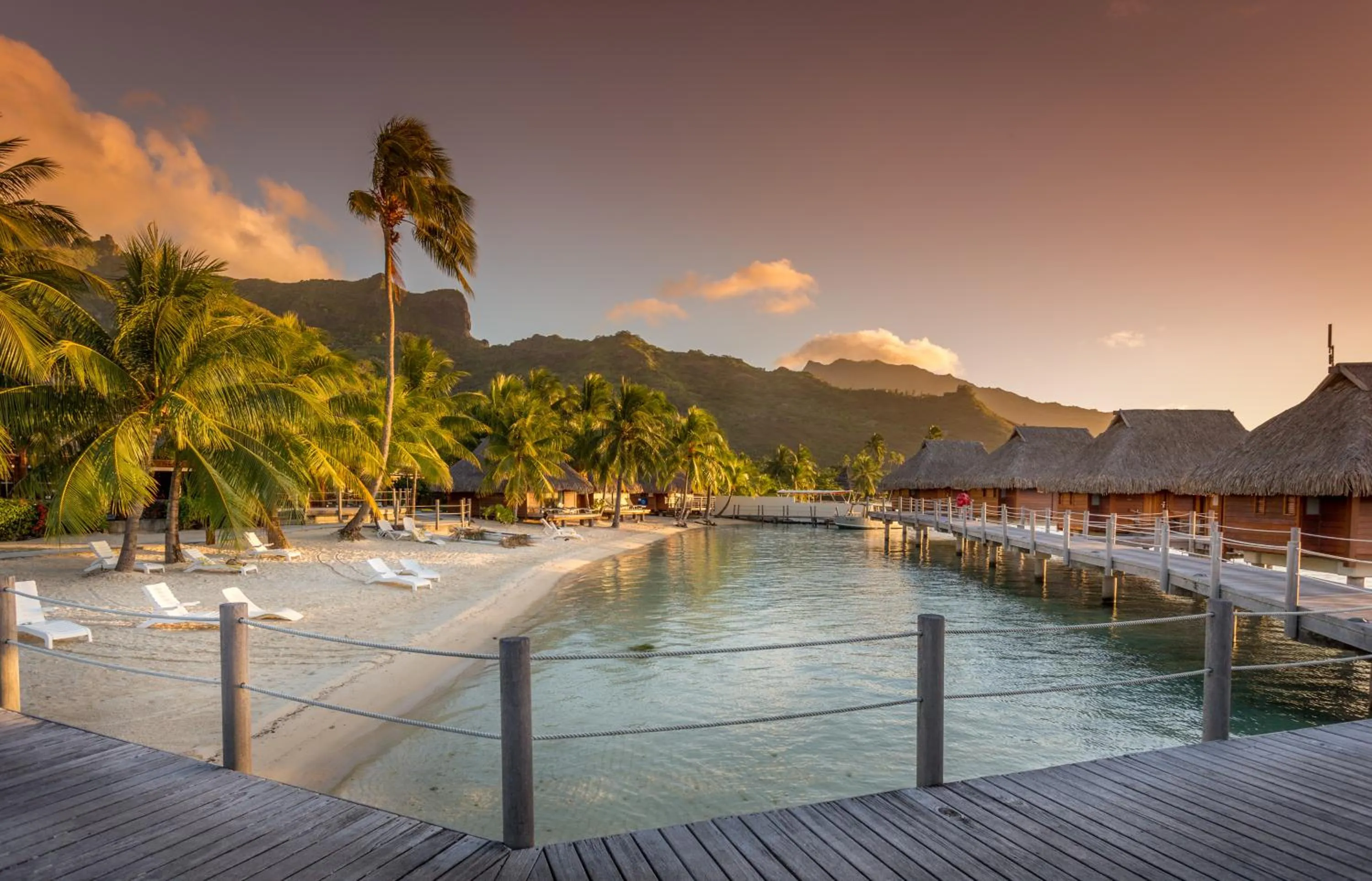 Beach in Manava Beach Resort & Spa Moorea