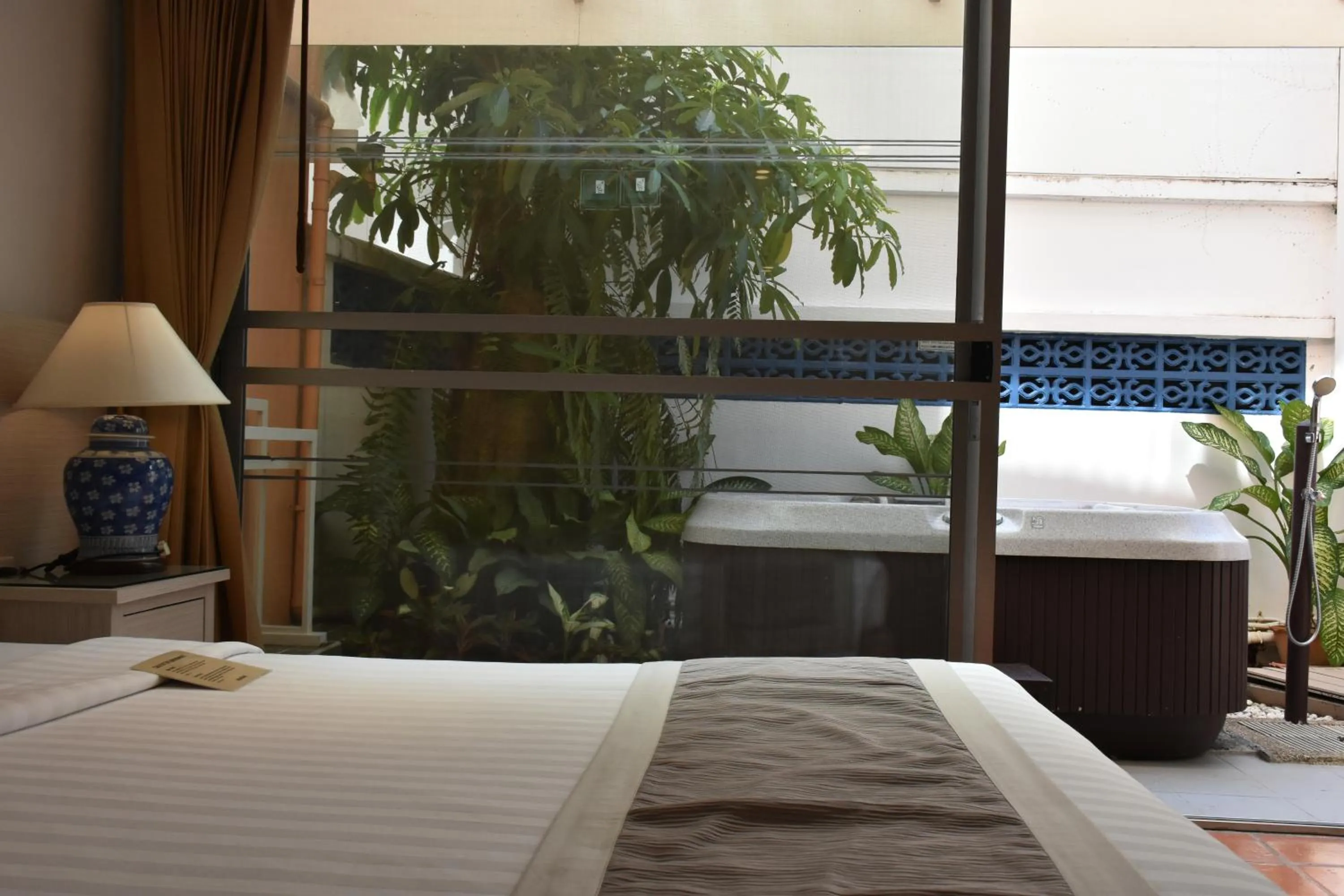 Bedroom, Bed in Kantary Bay Hotel Phuket