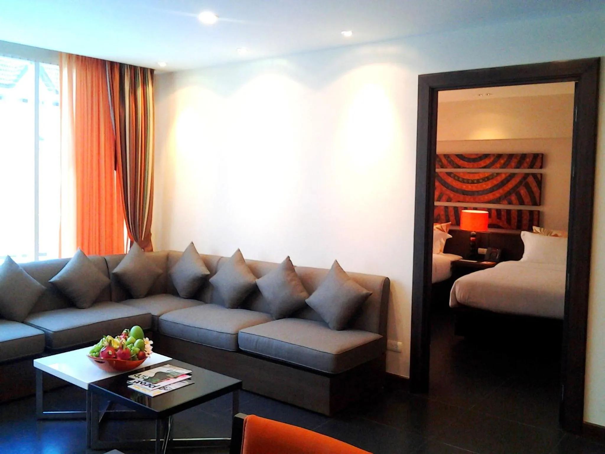 Living room, Bed in FuramaXclusive Sandara Hua Hin at Cha-am Beach