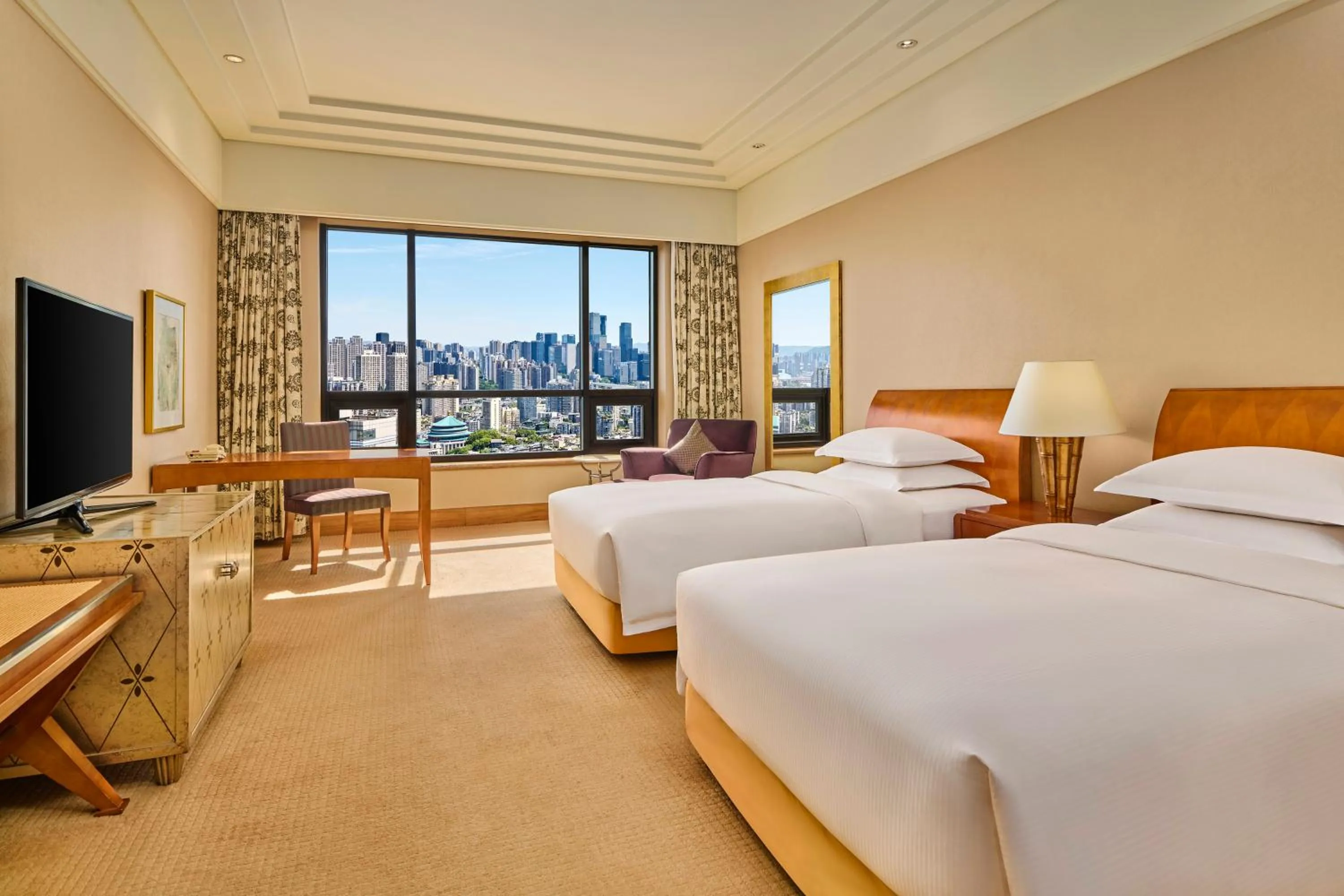 Bed in Hilton Chongqing