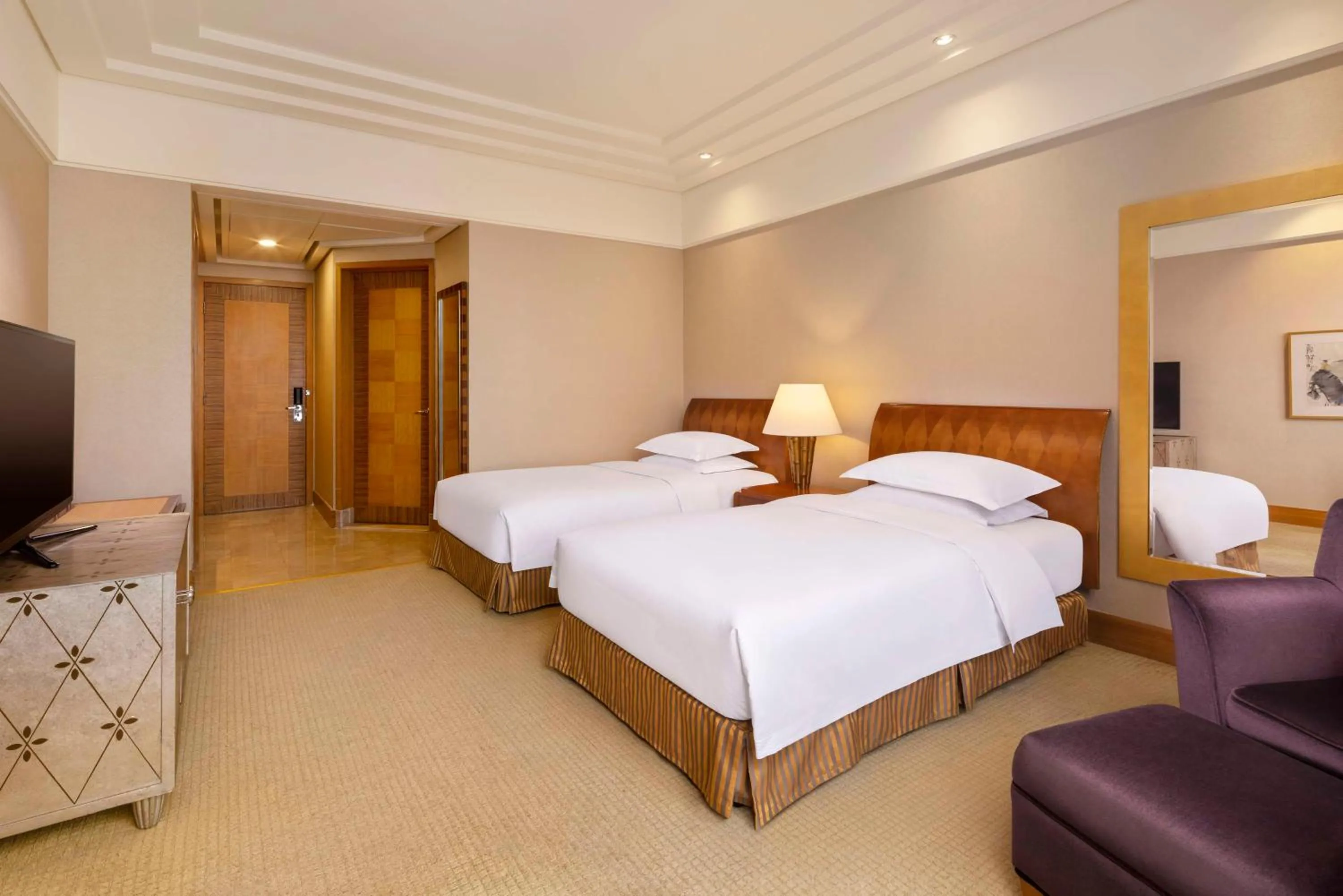 Bed in Hilton Chongqing