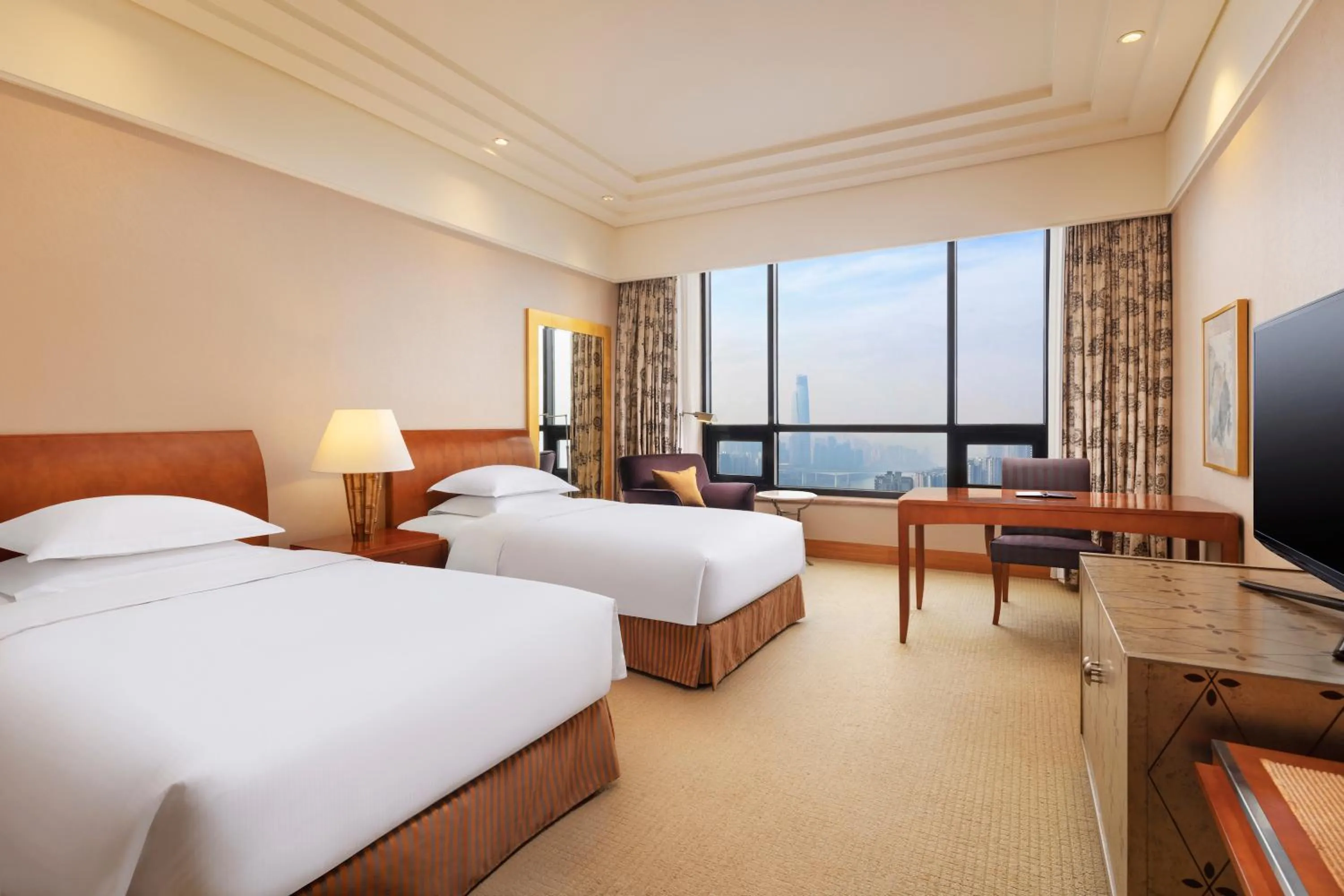 Photo of the whole room, Bed in Hilton Chongqing