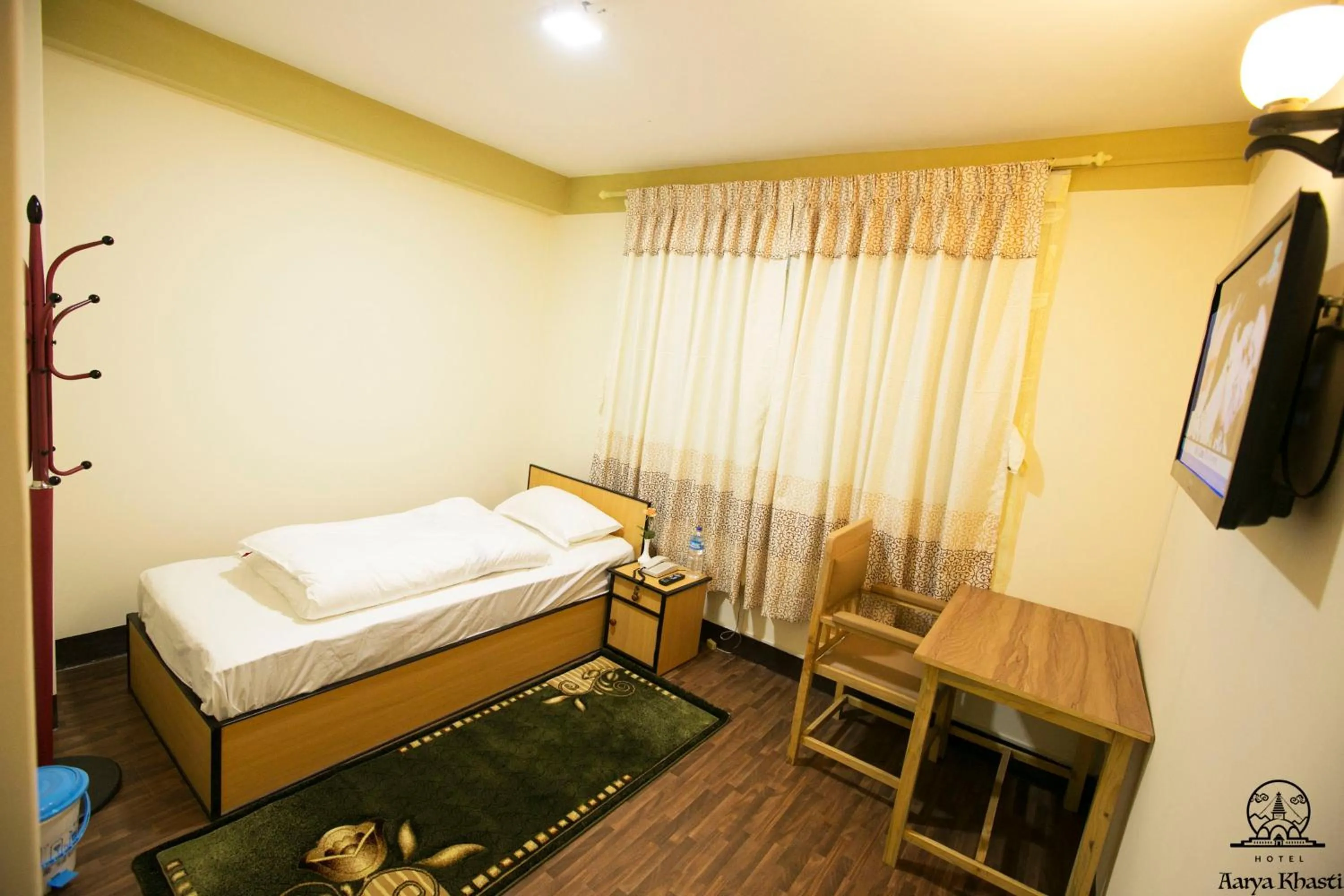 Bedroom, Bed in Aarya Chaitya Inn