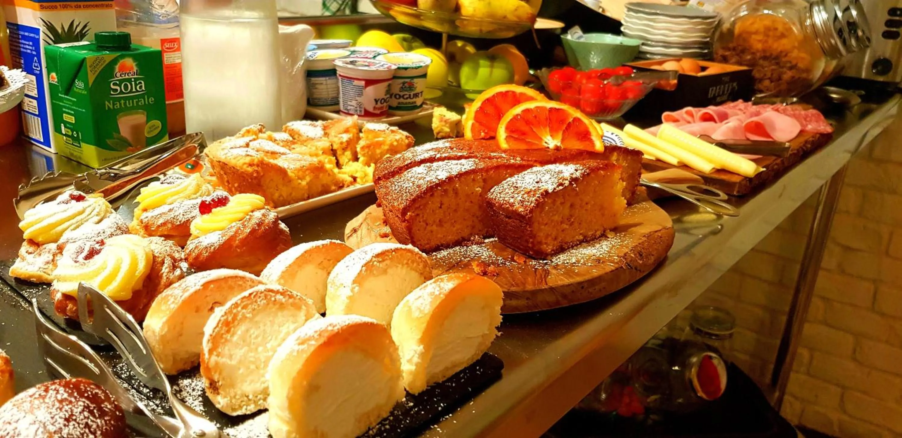 Food and drinks in Daily Napoli - Lungomare