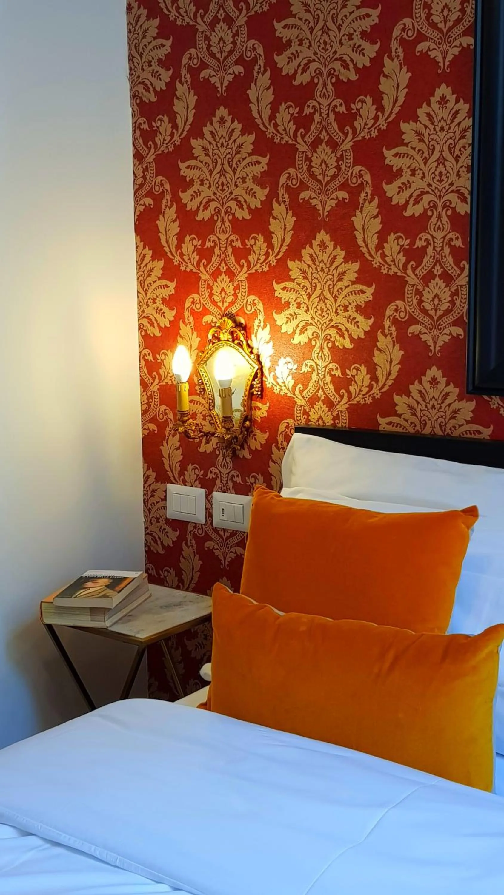 TV and multimedia, Bed in Daily Napoli - Lungomare