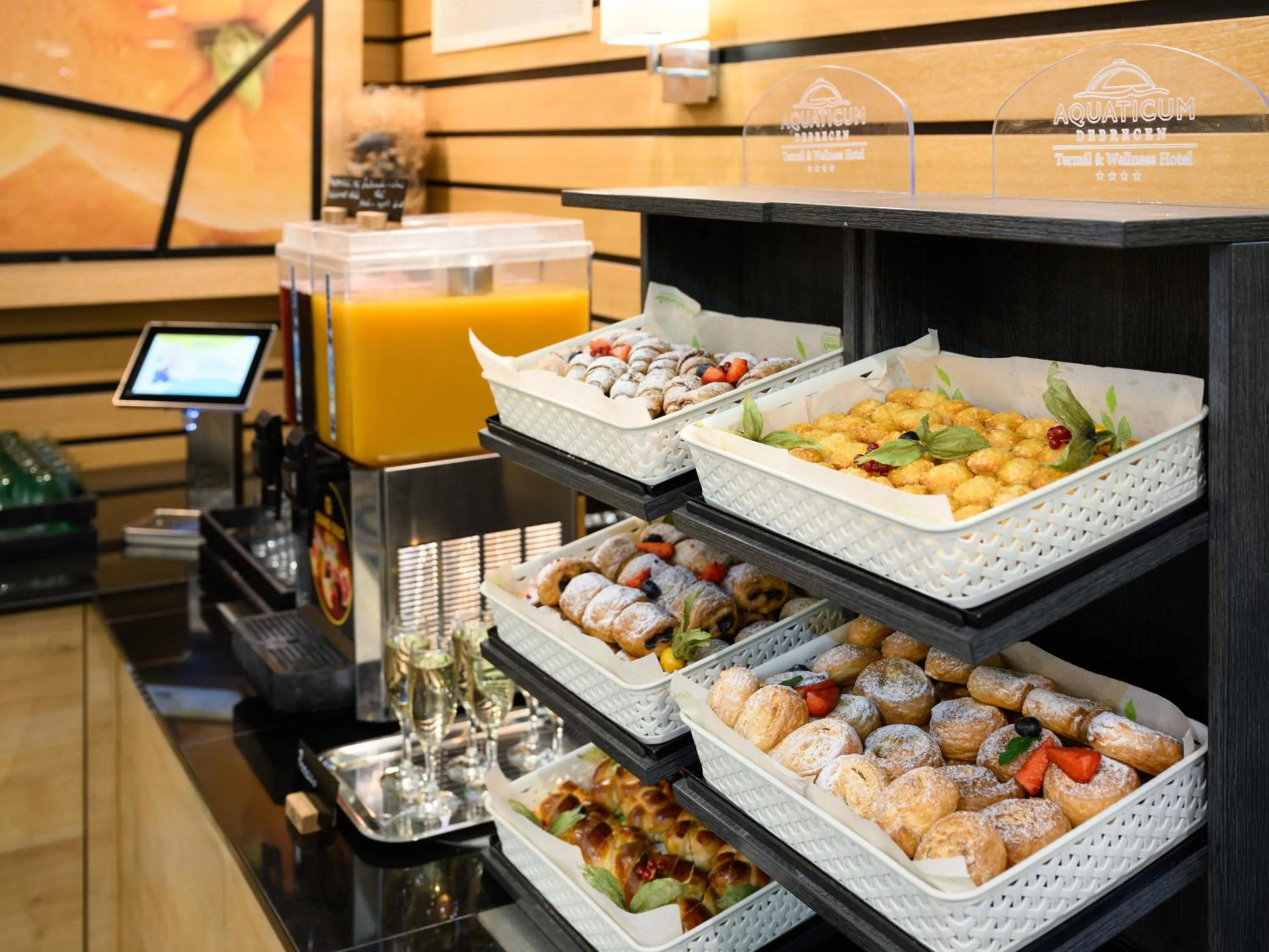 Buffet breakfast in Aquaticum Debrecen Termal & Wellness Hotel
