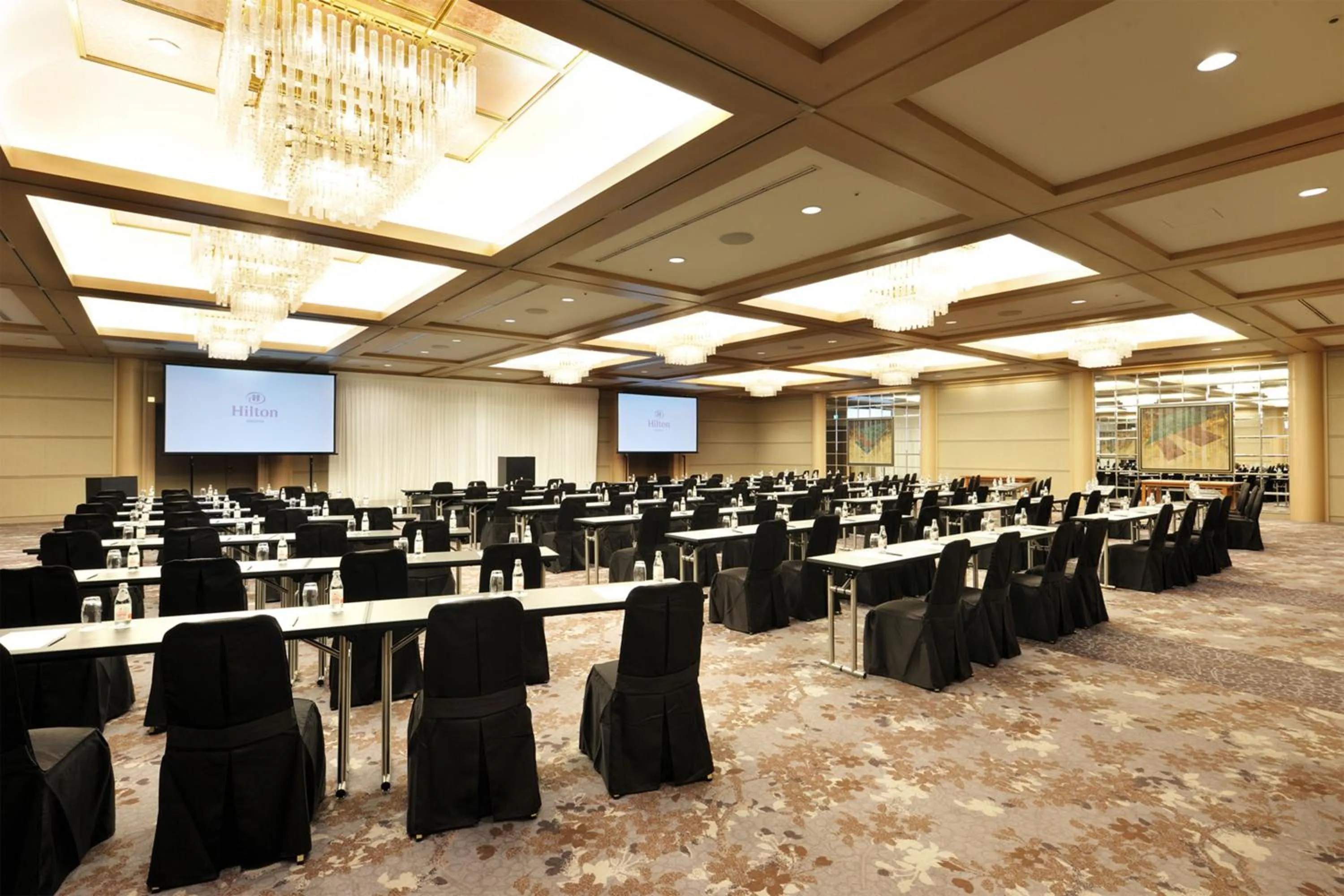 Meeting/conference room in Hilton Nagoya Hotel
