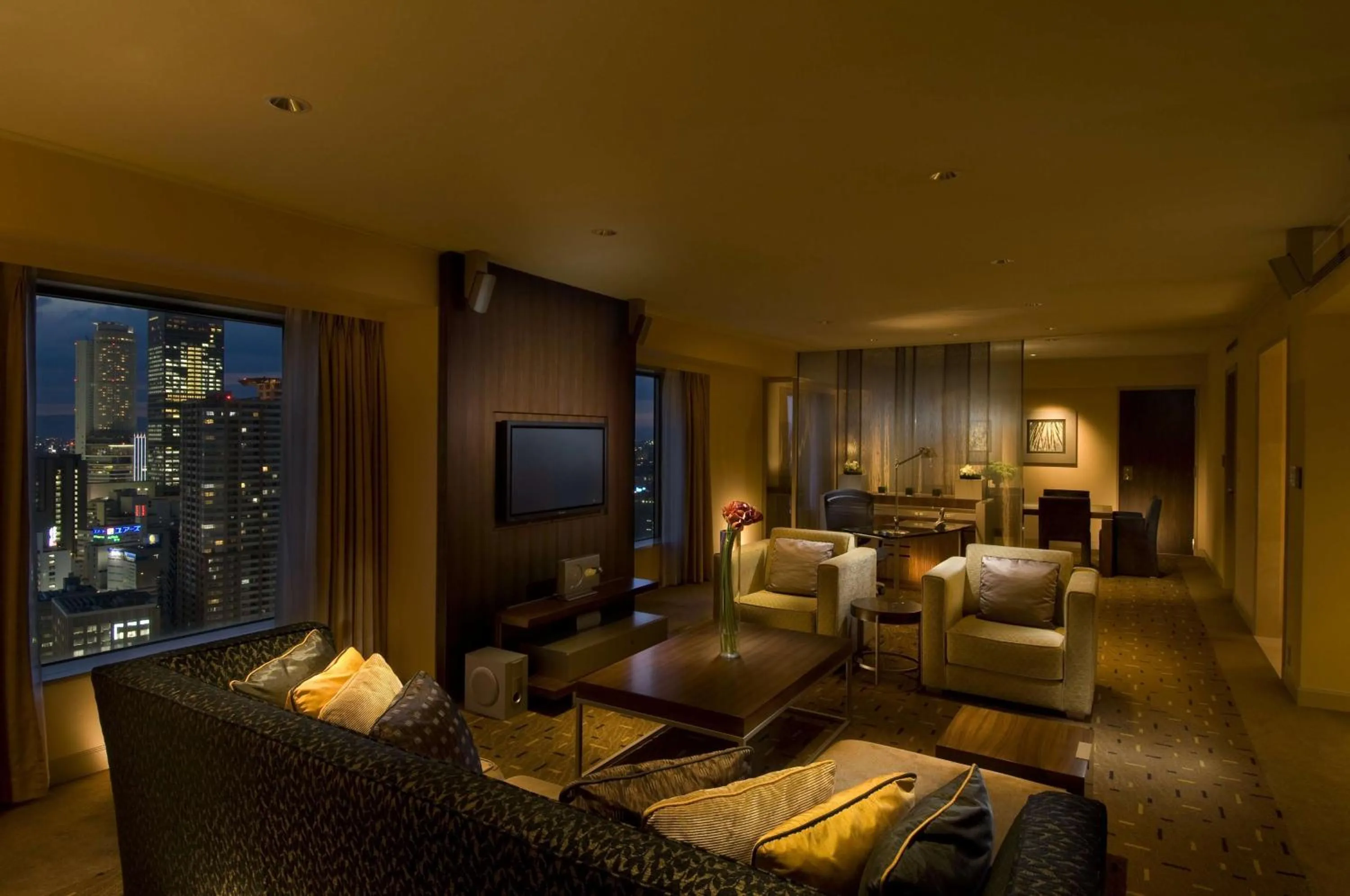 Bedroom in Hilton Nagoya Hotel