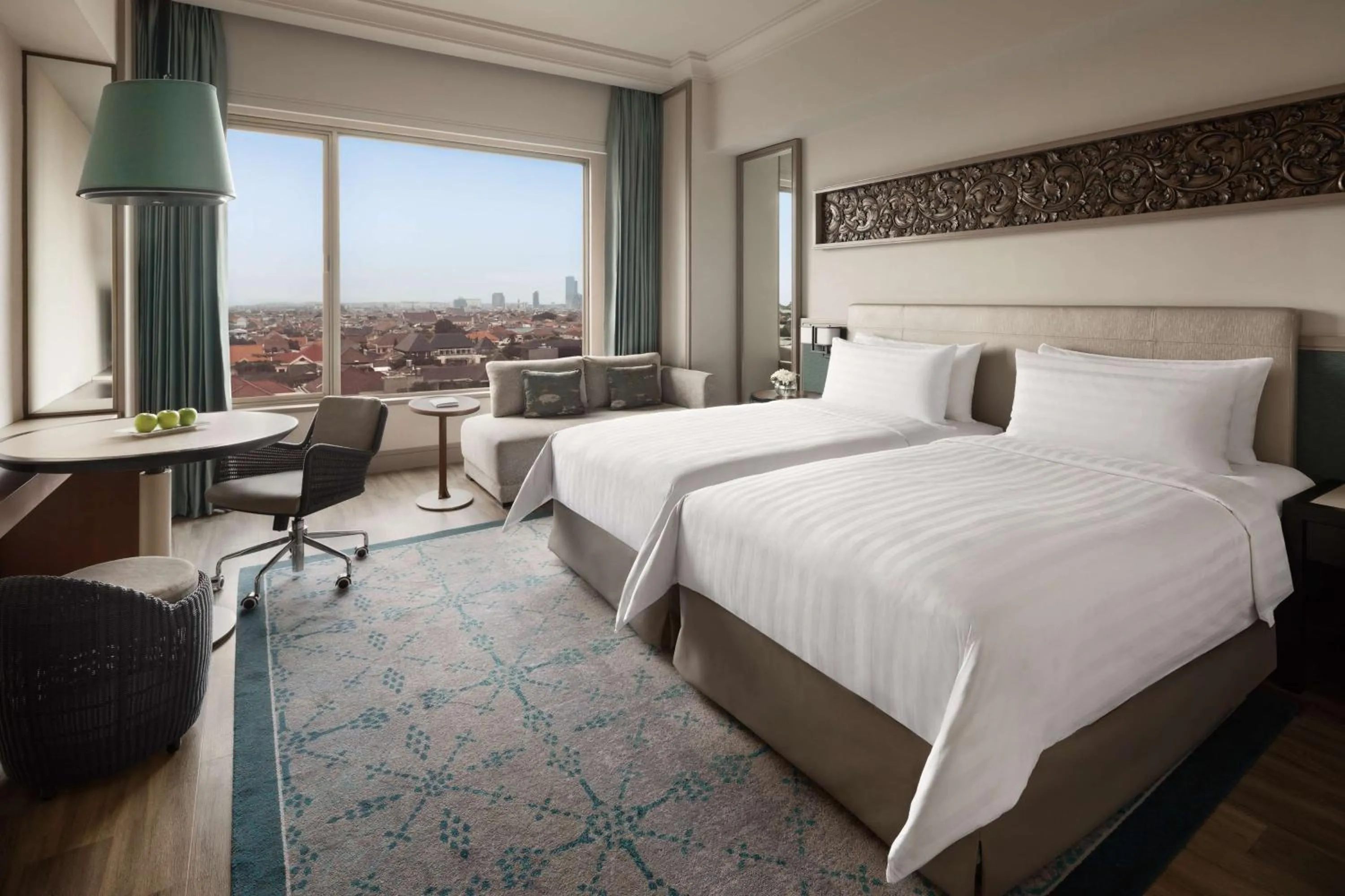 Bed in Shangri-la Surabaya