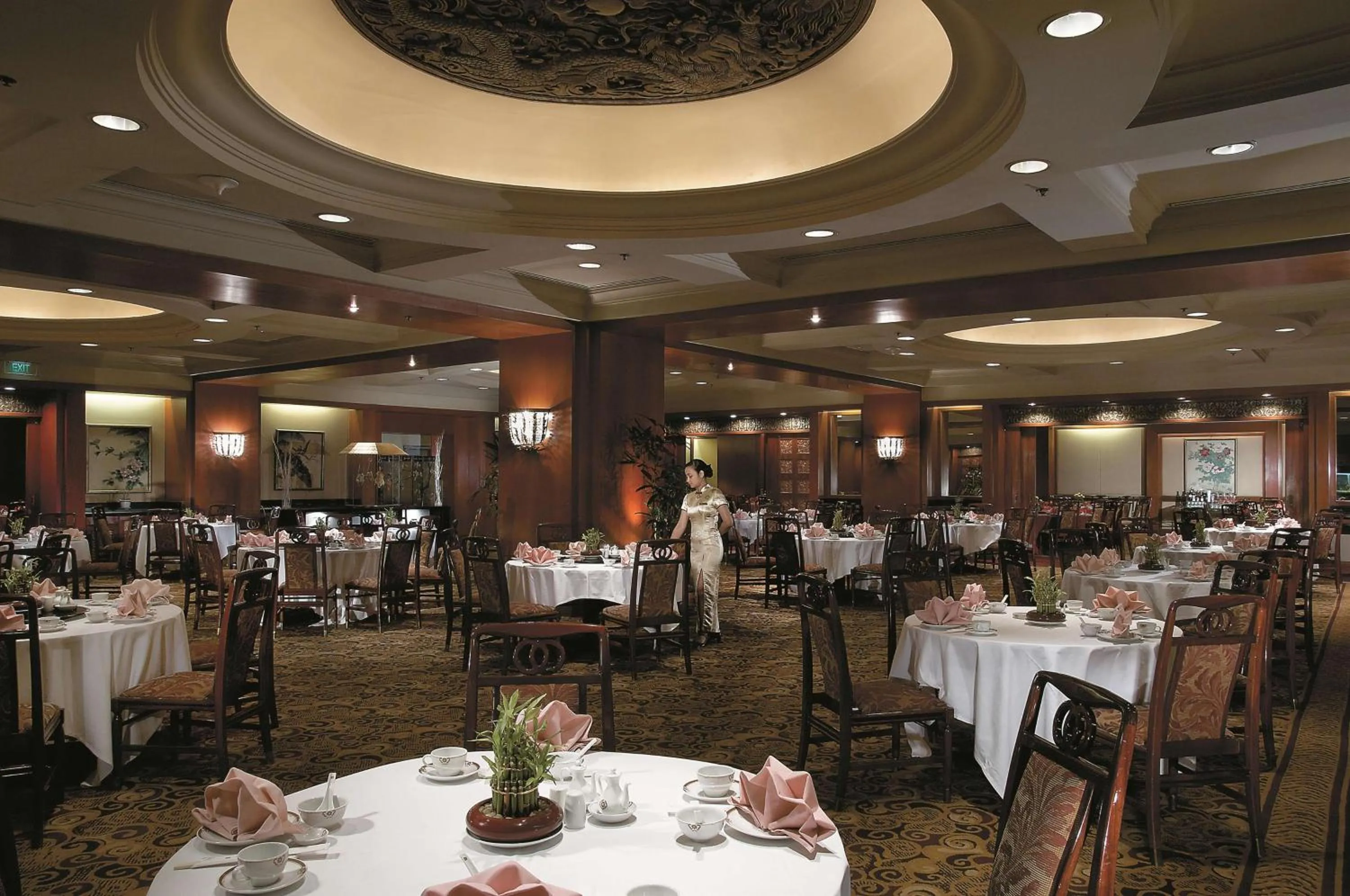 Restaurant/places to eat in Shangri-la Surabaya