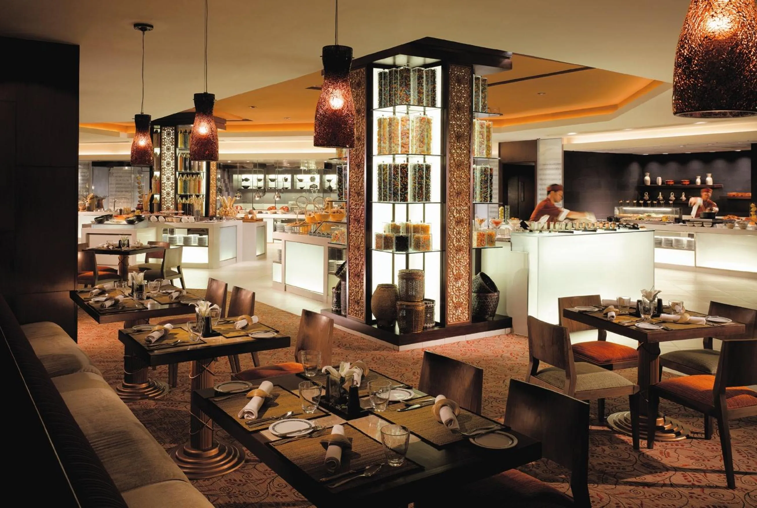 Restaurant/places to eat in Shangri-la Surabaya