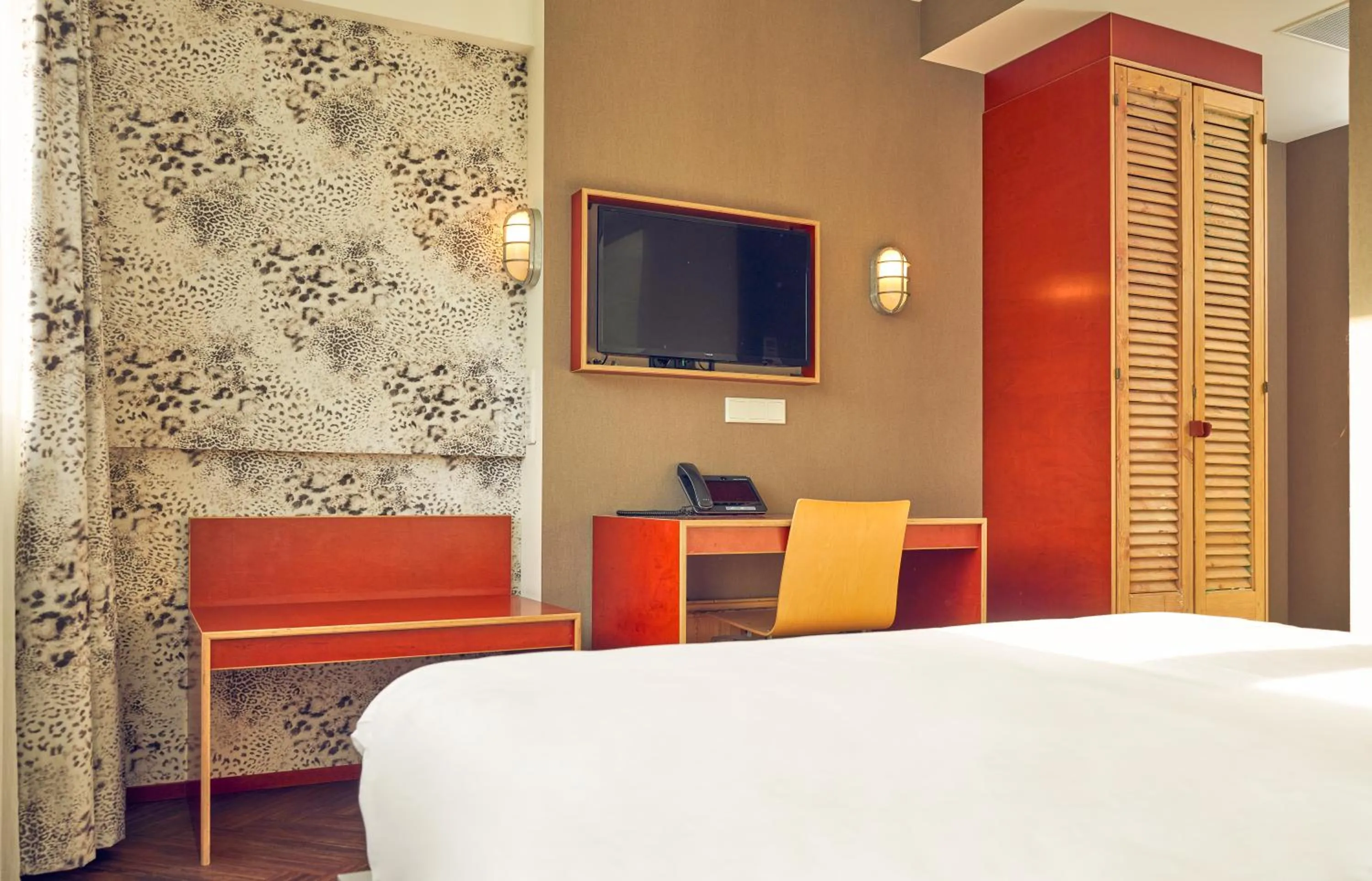 Bed in Beachhouse Hotel