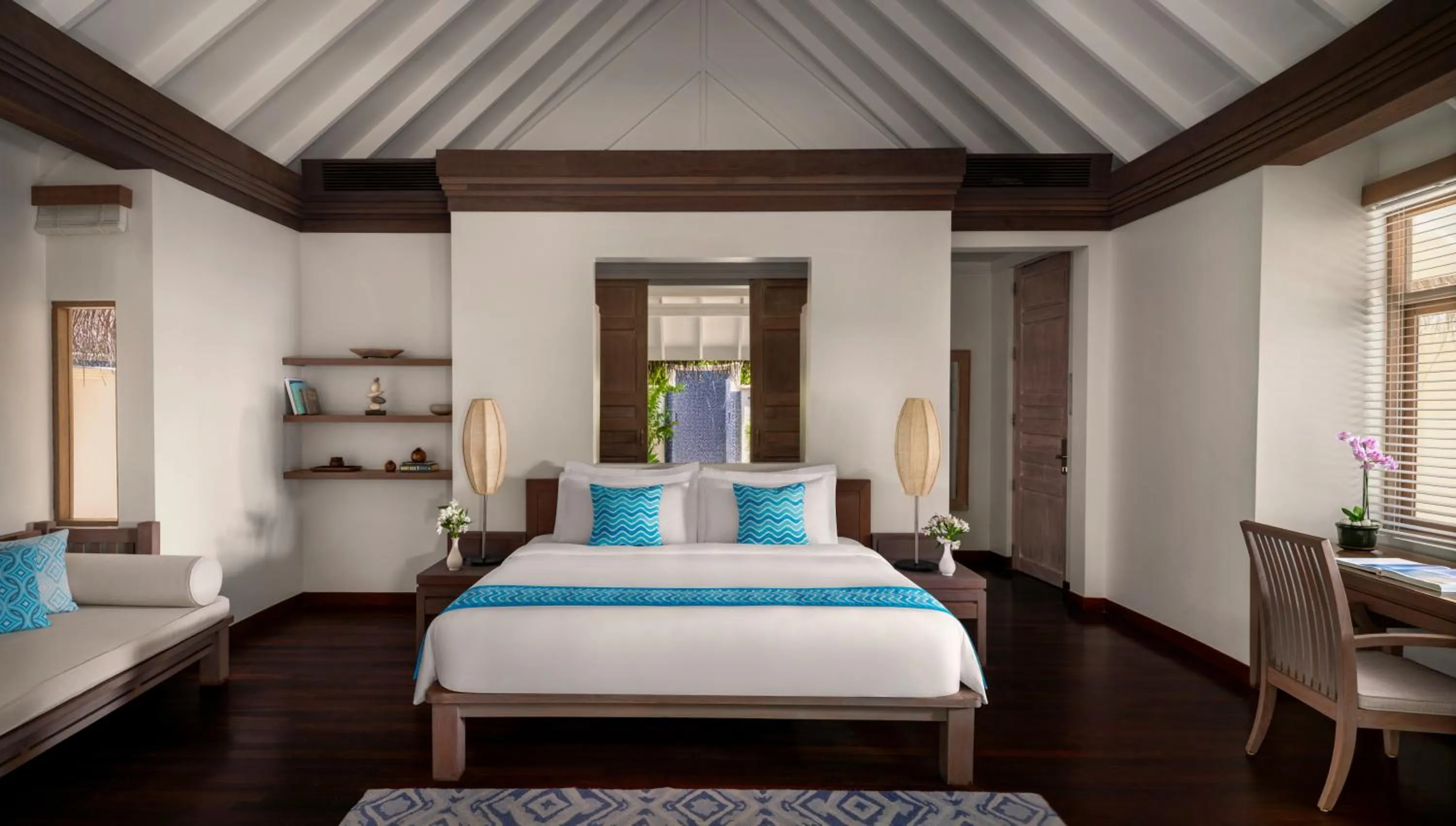 Bedroom, Bed in Anantara Dhigu Maldives Resort