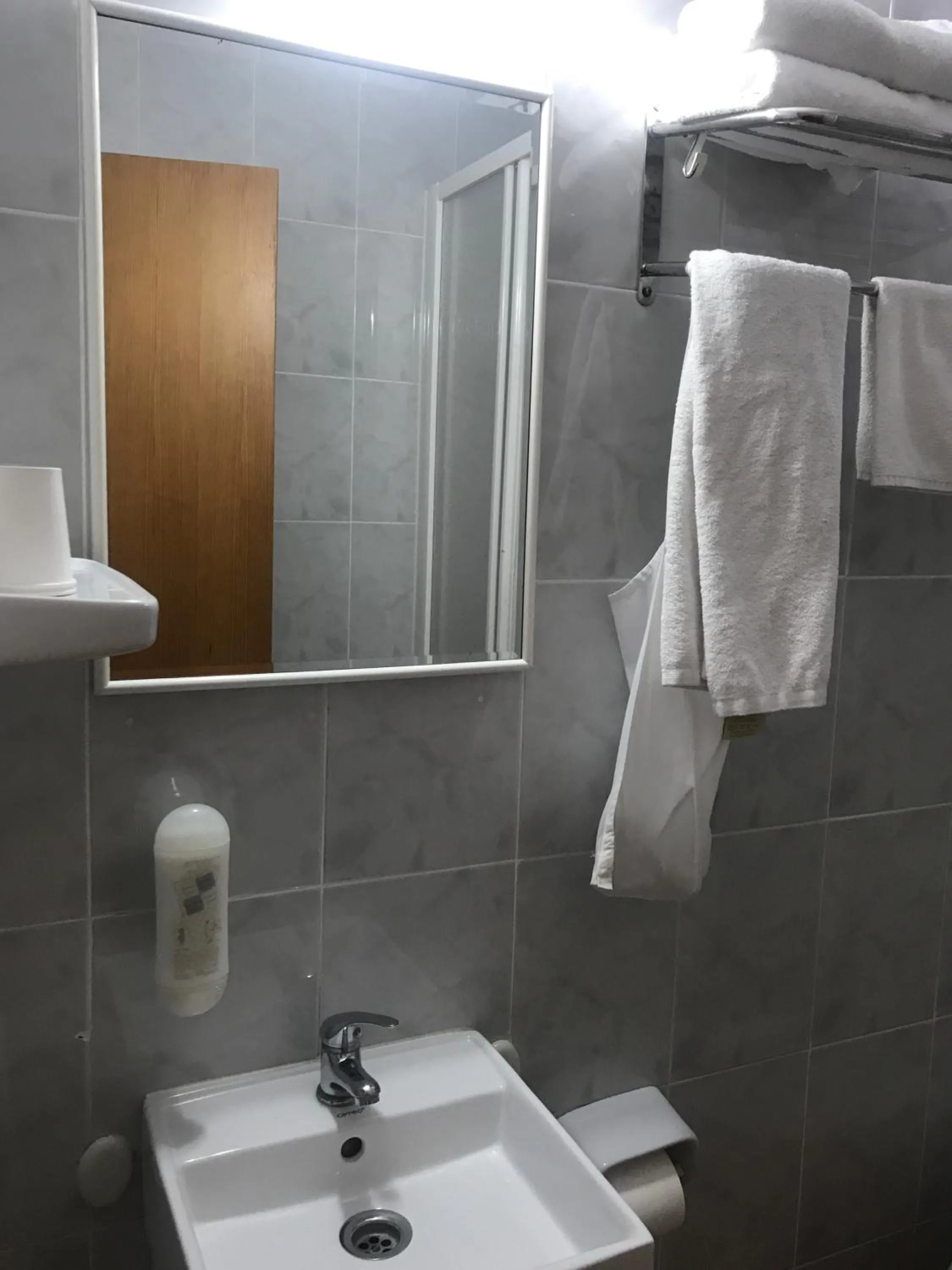 Bathroom in Hostal El Callejón