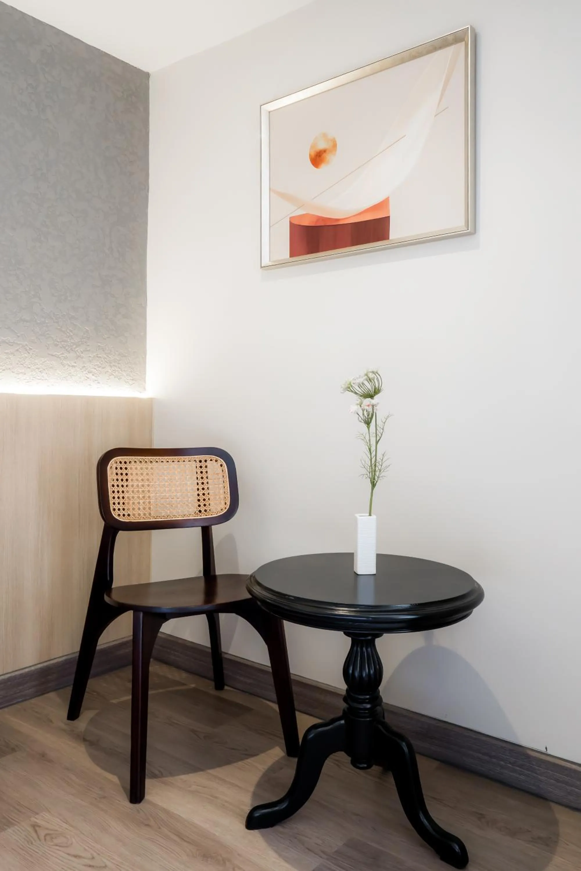 Seating area in Cross Vibe Bangkok Srinakarin