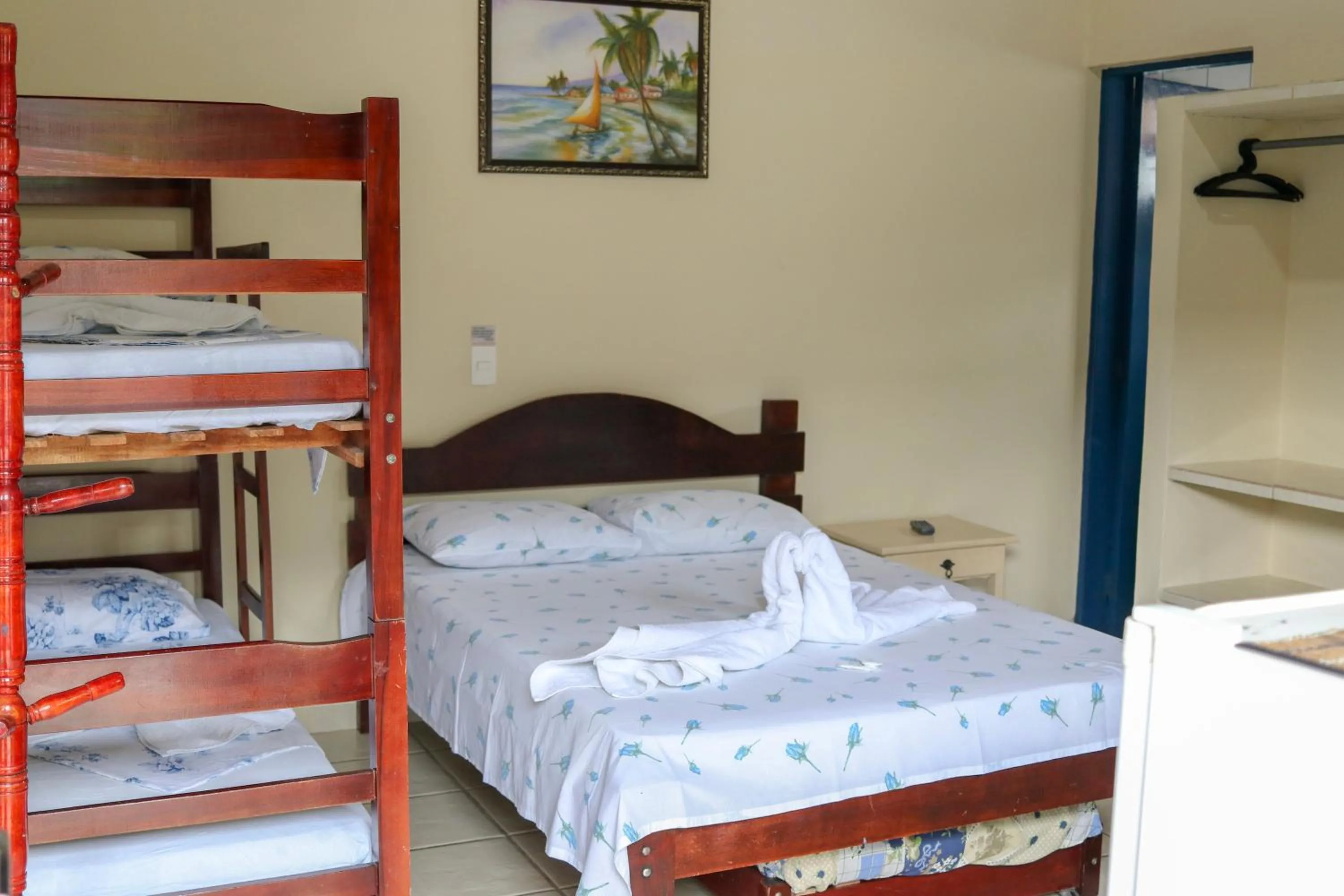 Photo of the whole room, Bed in Pousada do Marcão