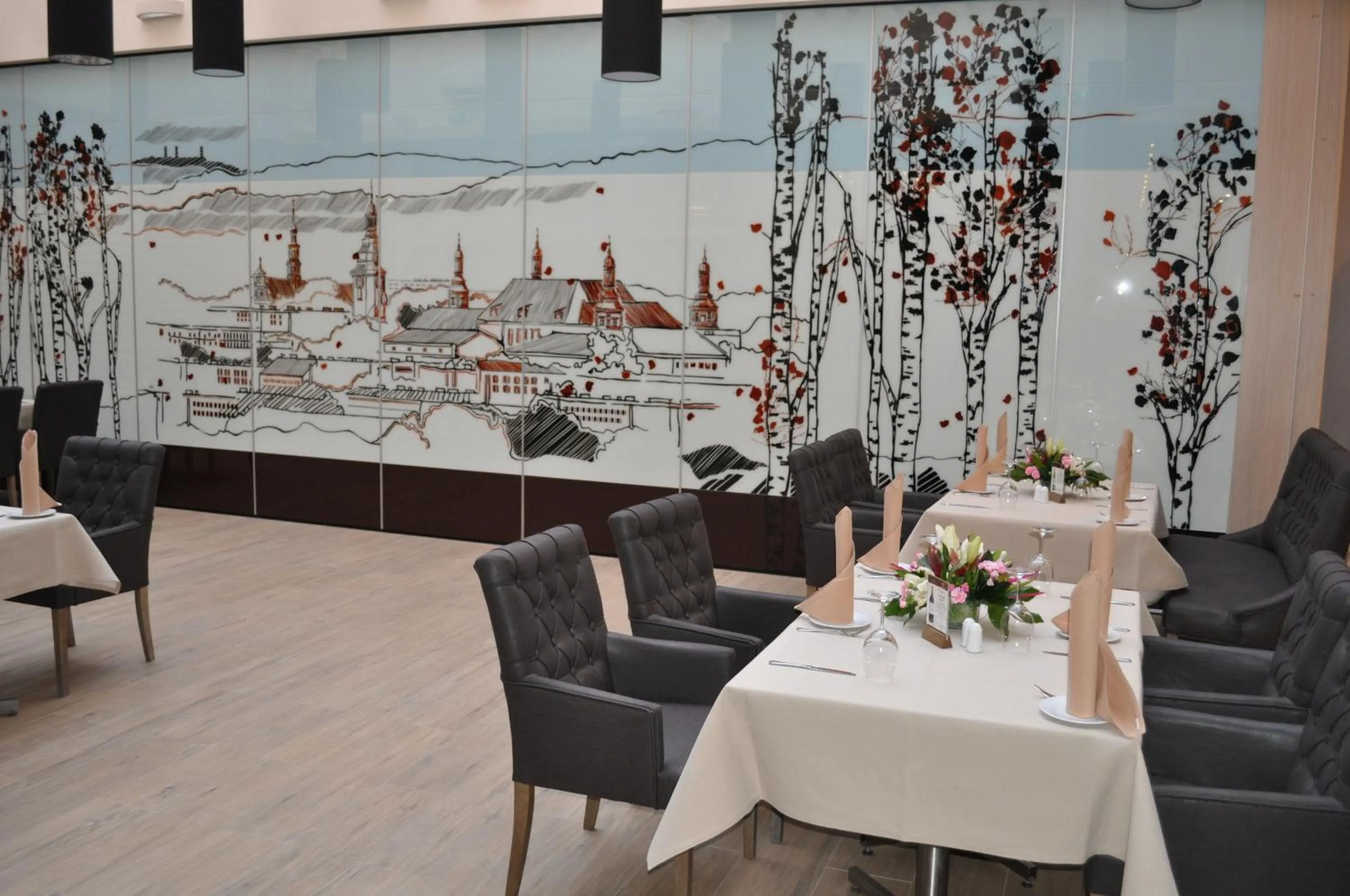 Restaurant/places to eat in Hotel Tęczowy Młyn