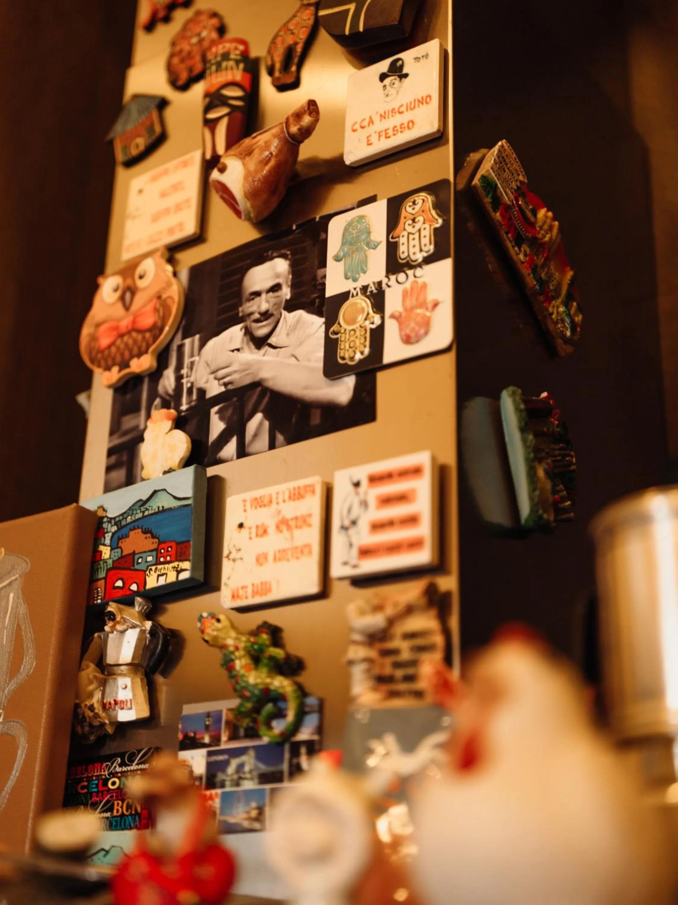 Decorative detail in Lo Specchio dei Papiri