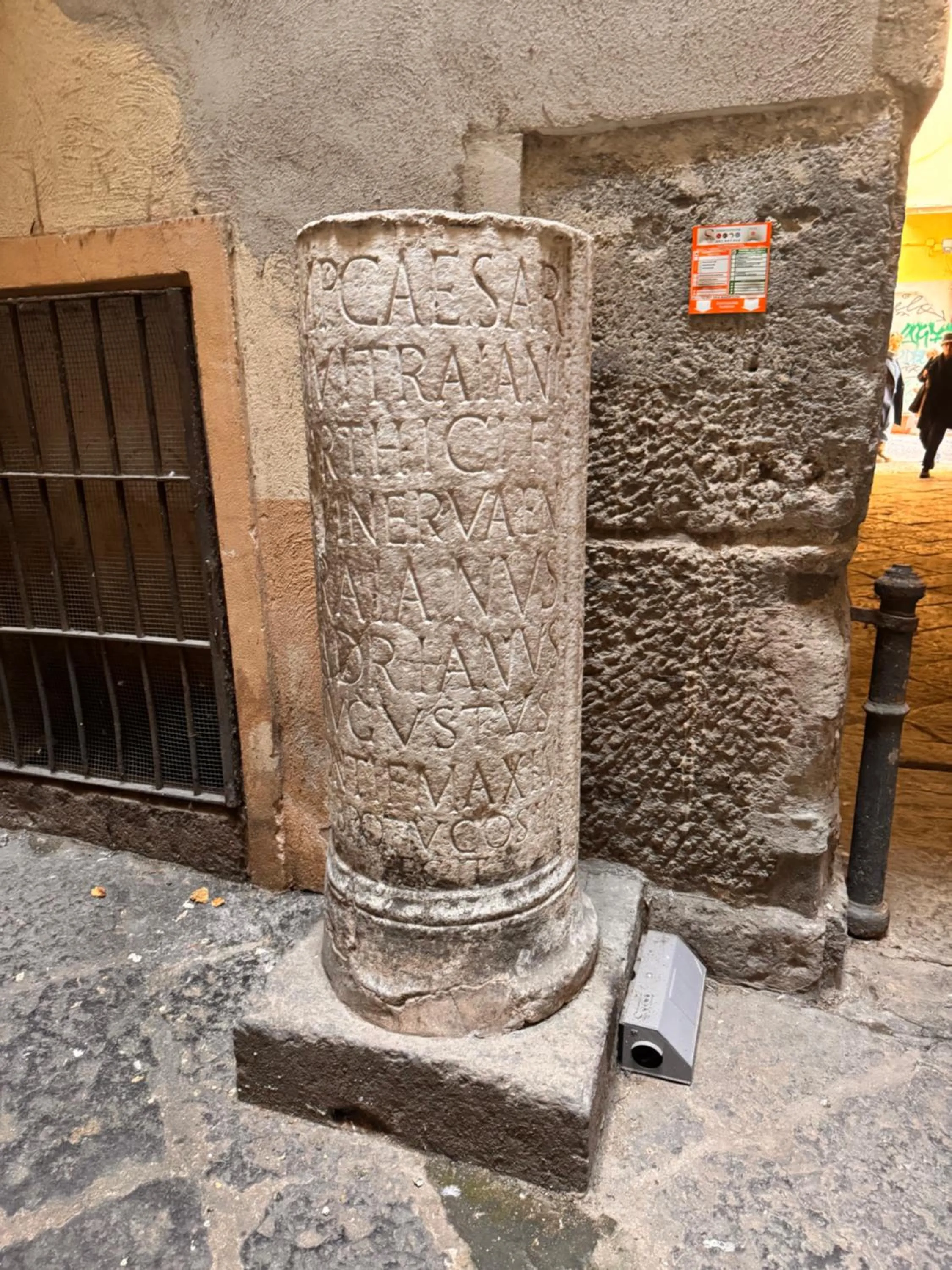 Property building in Lo Specchio dei Papiri