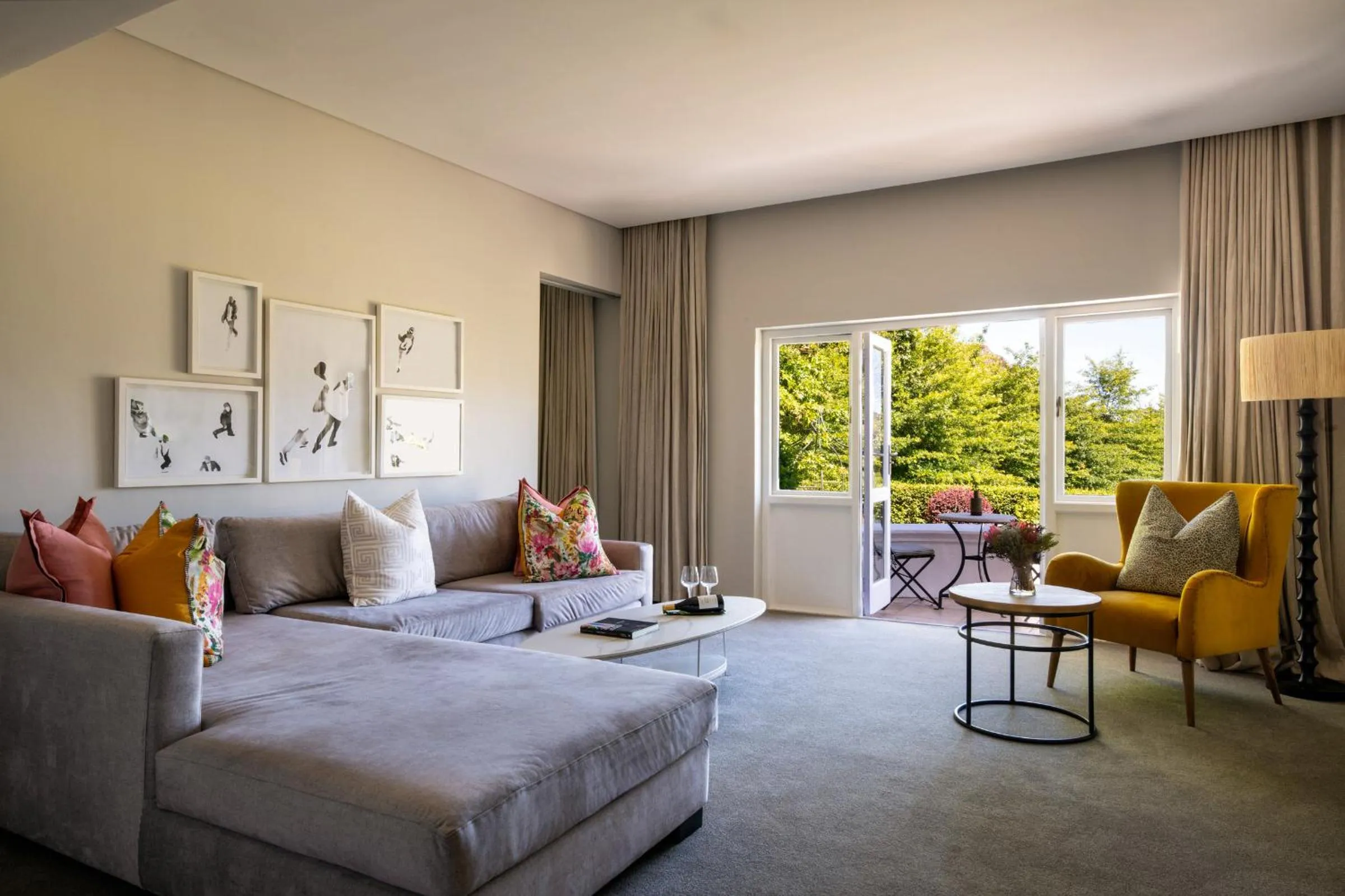 Living room in Mont Rochelle Hotel and Vineyard