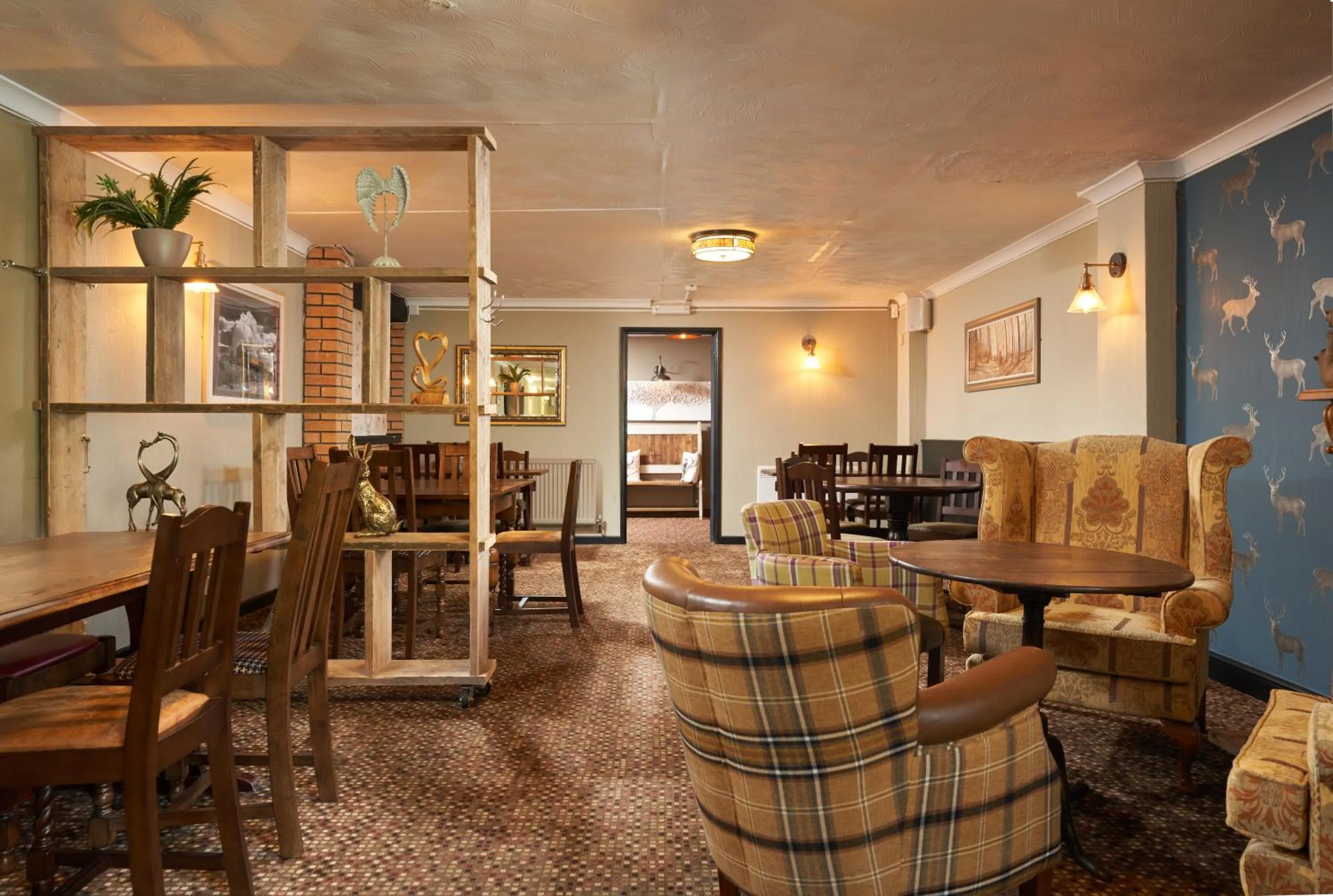 Restaurant/places to eat in The Windmill Inn